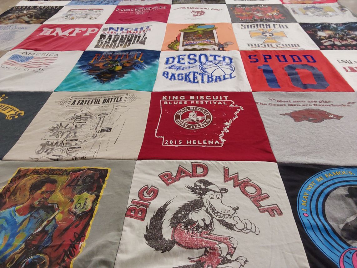T-shirt quilt from desoto basketball, lsu by Teresa from AR
