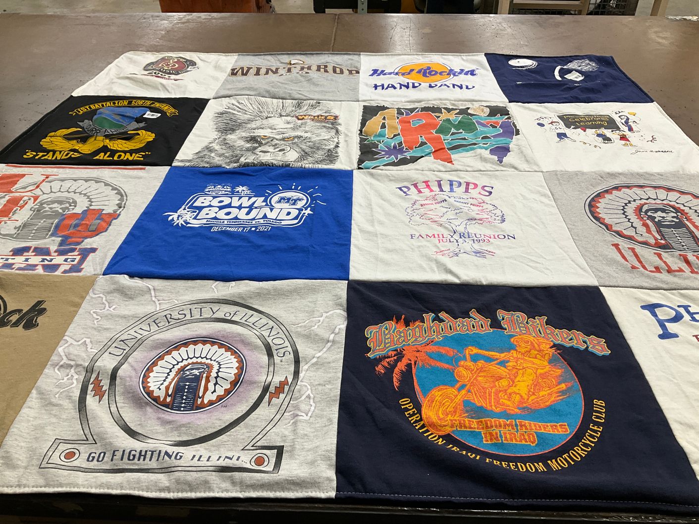 T-shirt quilt featuring fighting illini by Roscoe from GA