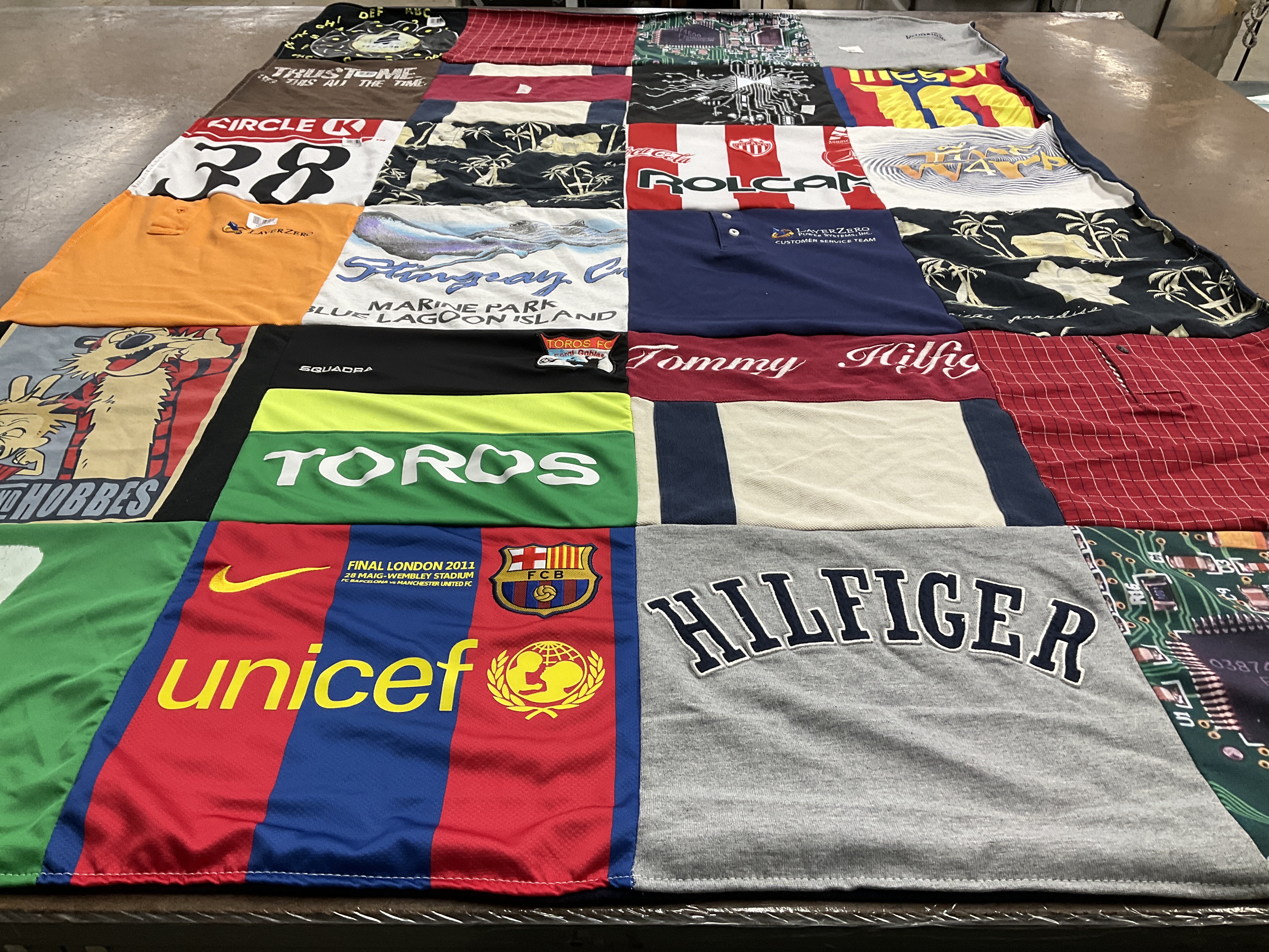 T-shirt quilt featuring barcelona football club by Kelly from OK