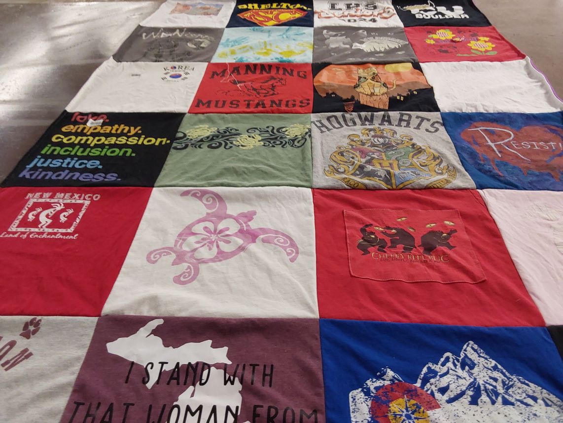 T-shirt quilt from manning college by Liz from CO