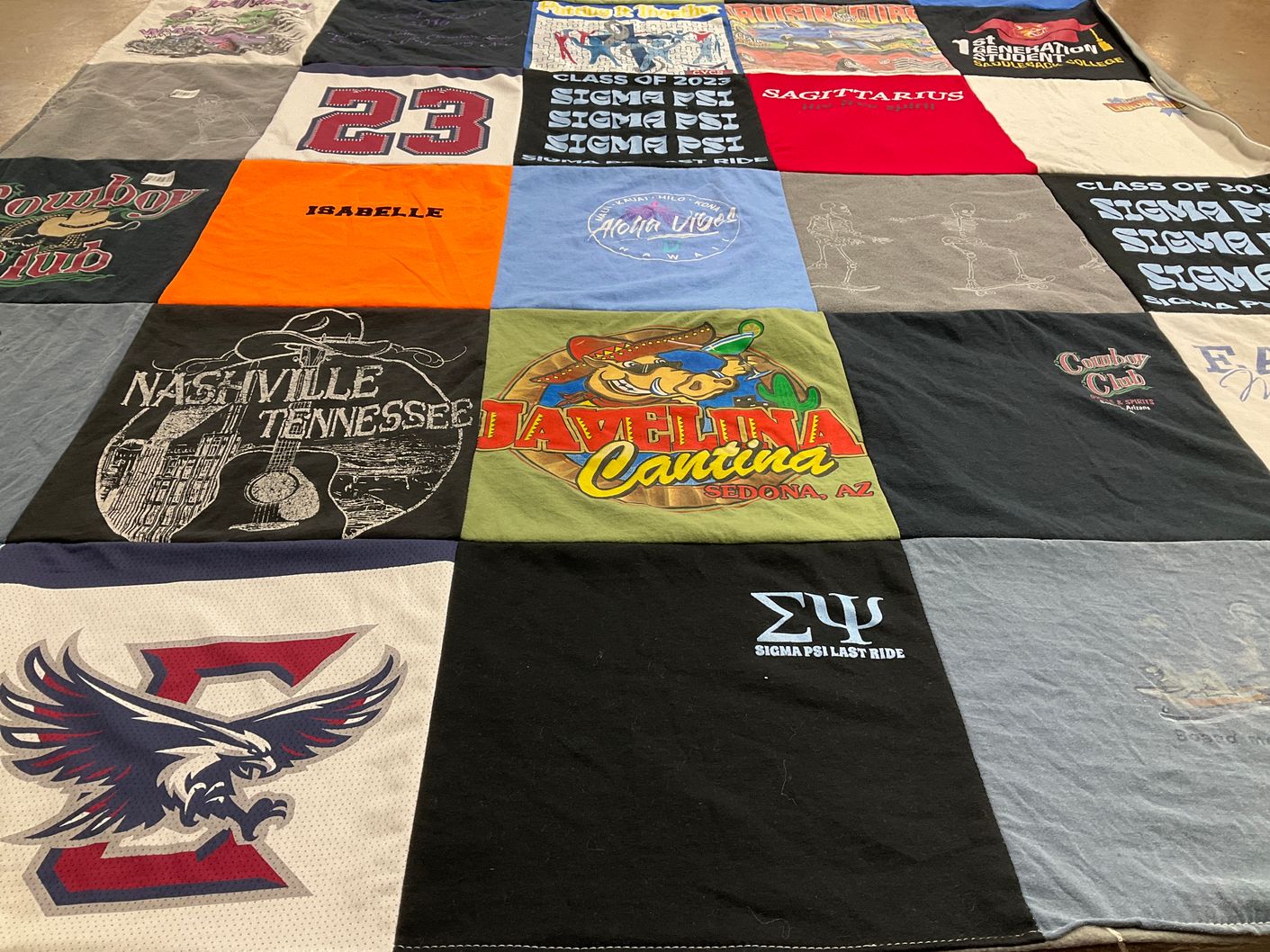 T-shirt quilt with music, country themes by Dixie from CA