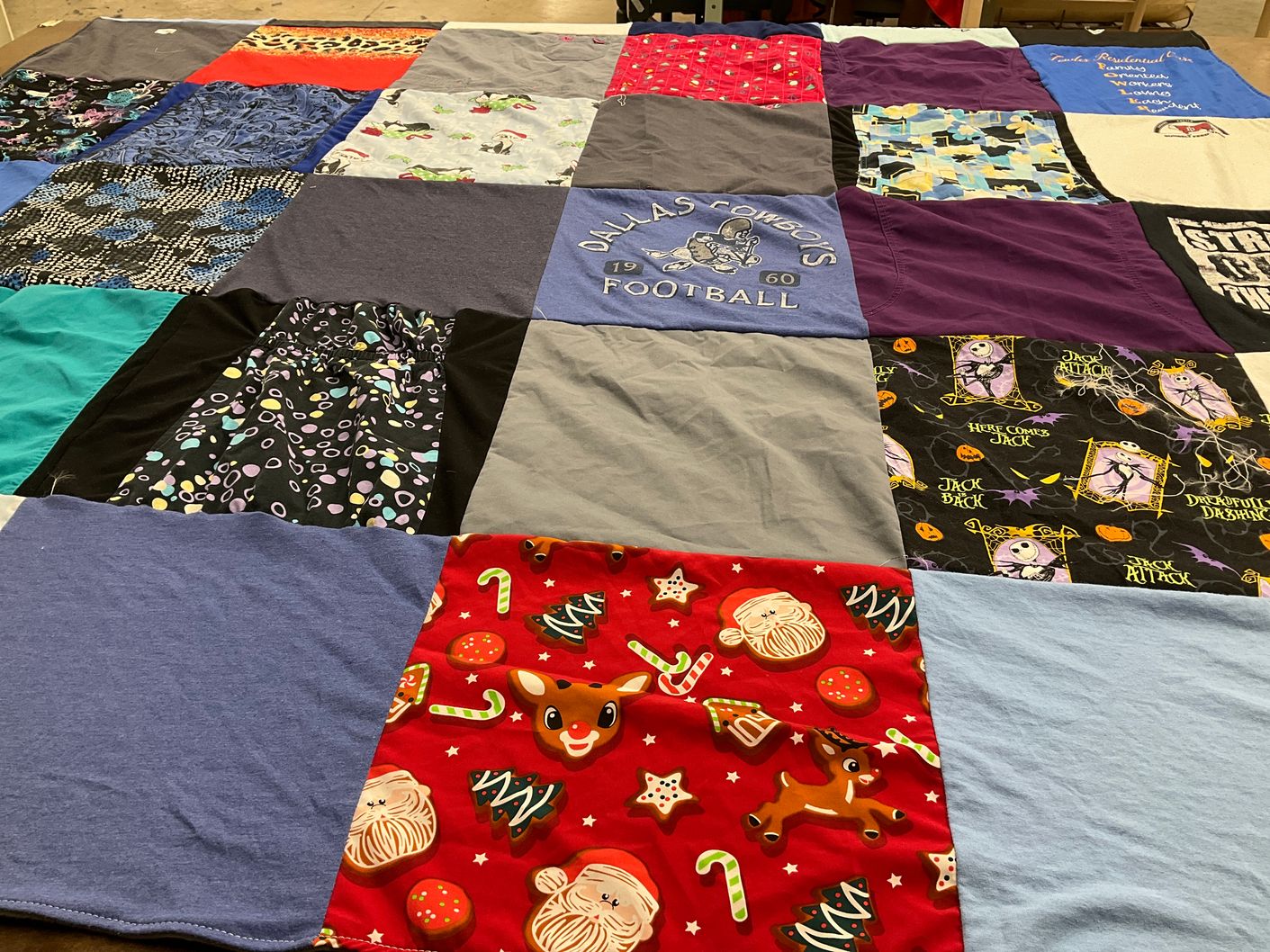 T-shirt quilt featuring dallas cowboys football by Thea from KS