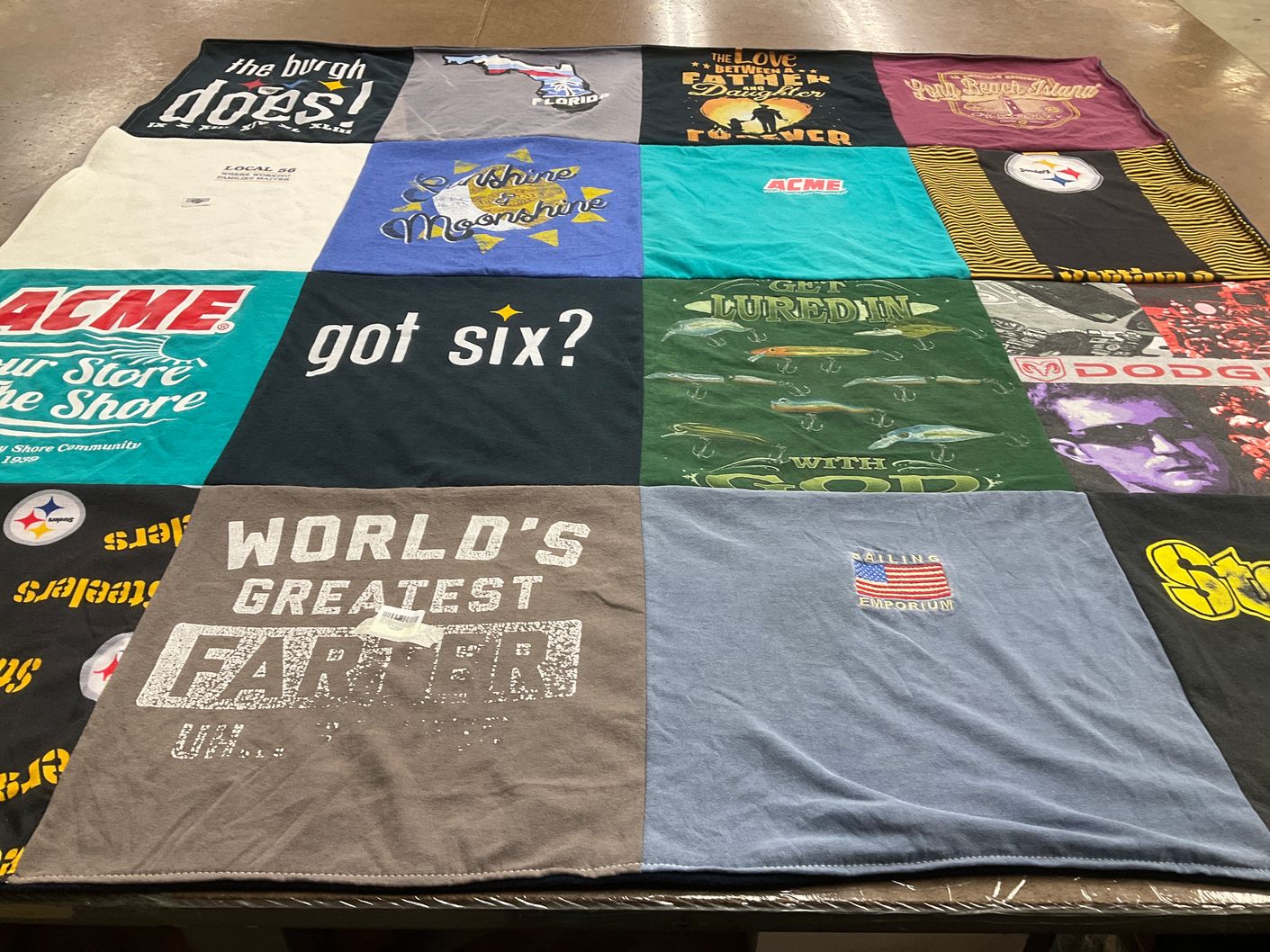 T-shirt quilt featuring pittsburgh steelers by Rebecca from SC