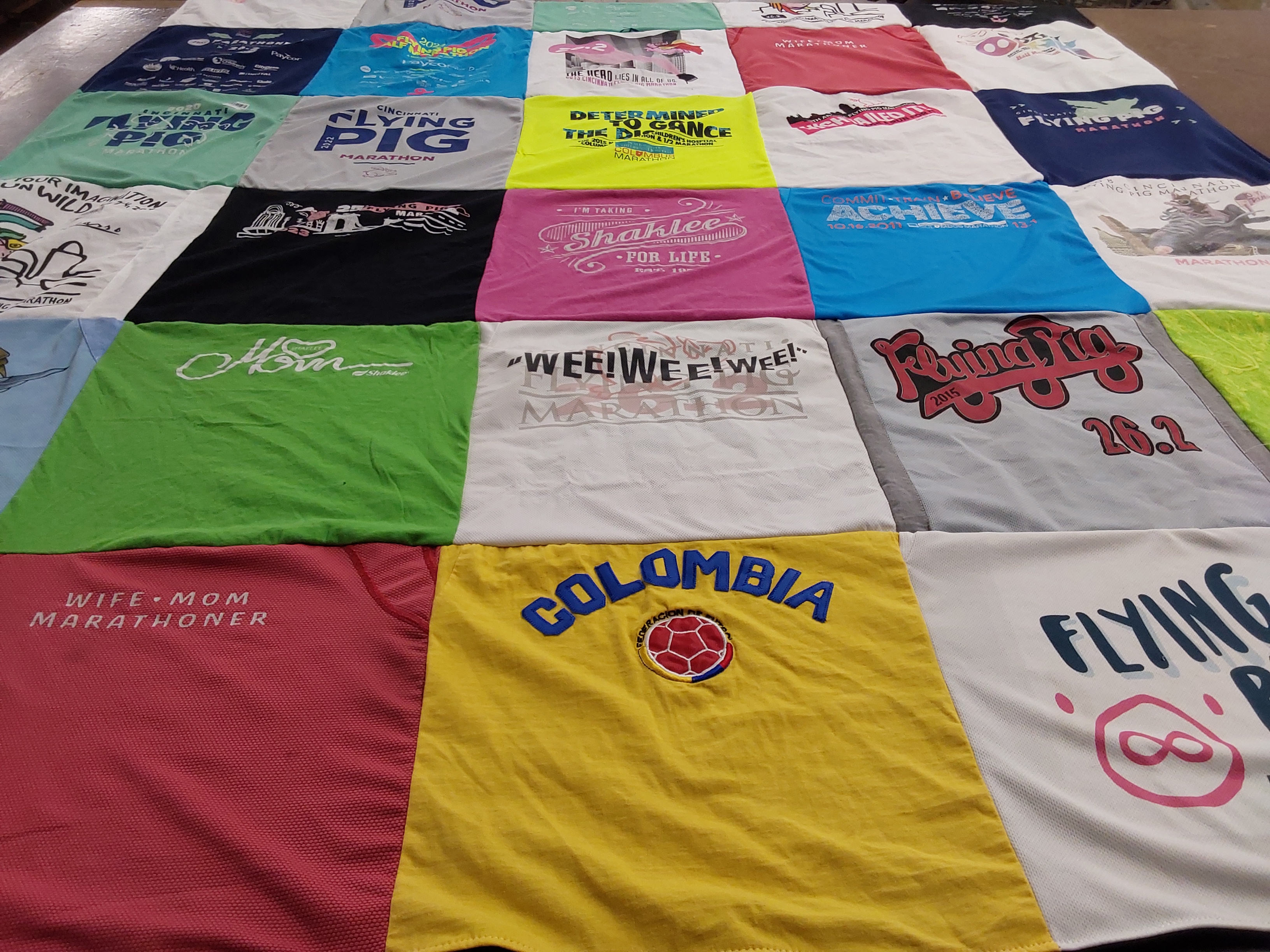T-shirt quilt with running, marathons themes by Nitza from OH