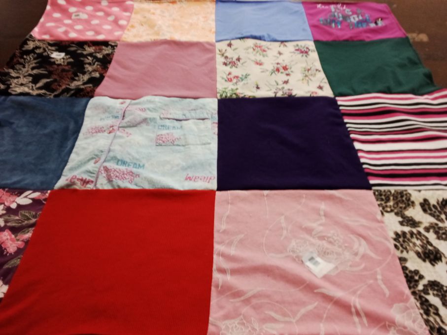 T-shirt quilt by Aida from OH