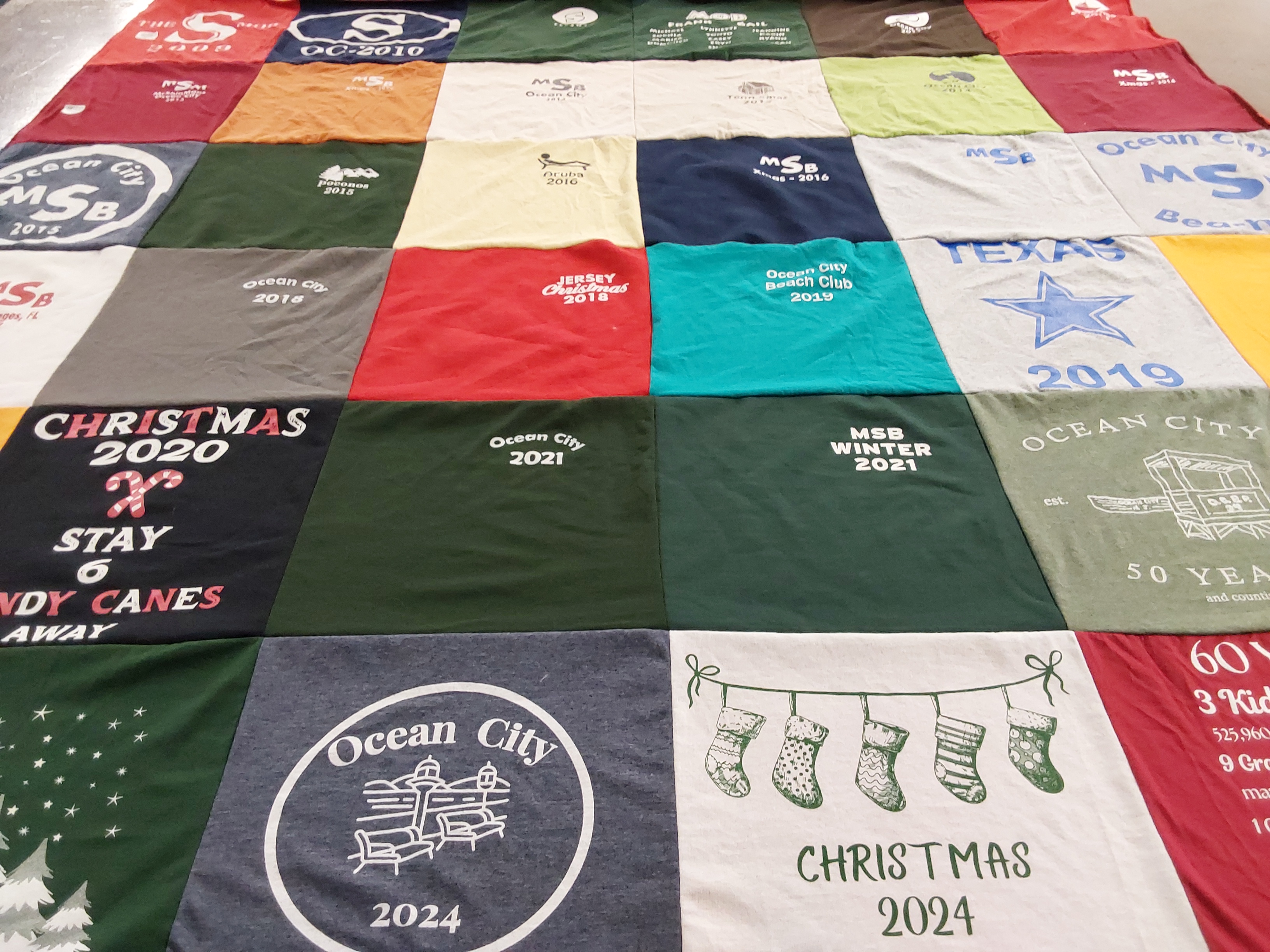 T-shirt quilt with beach, holidays themes by Lynnette from TX