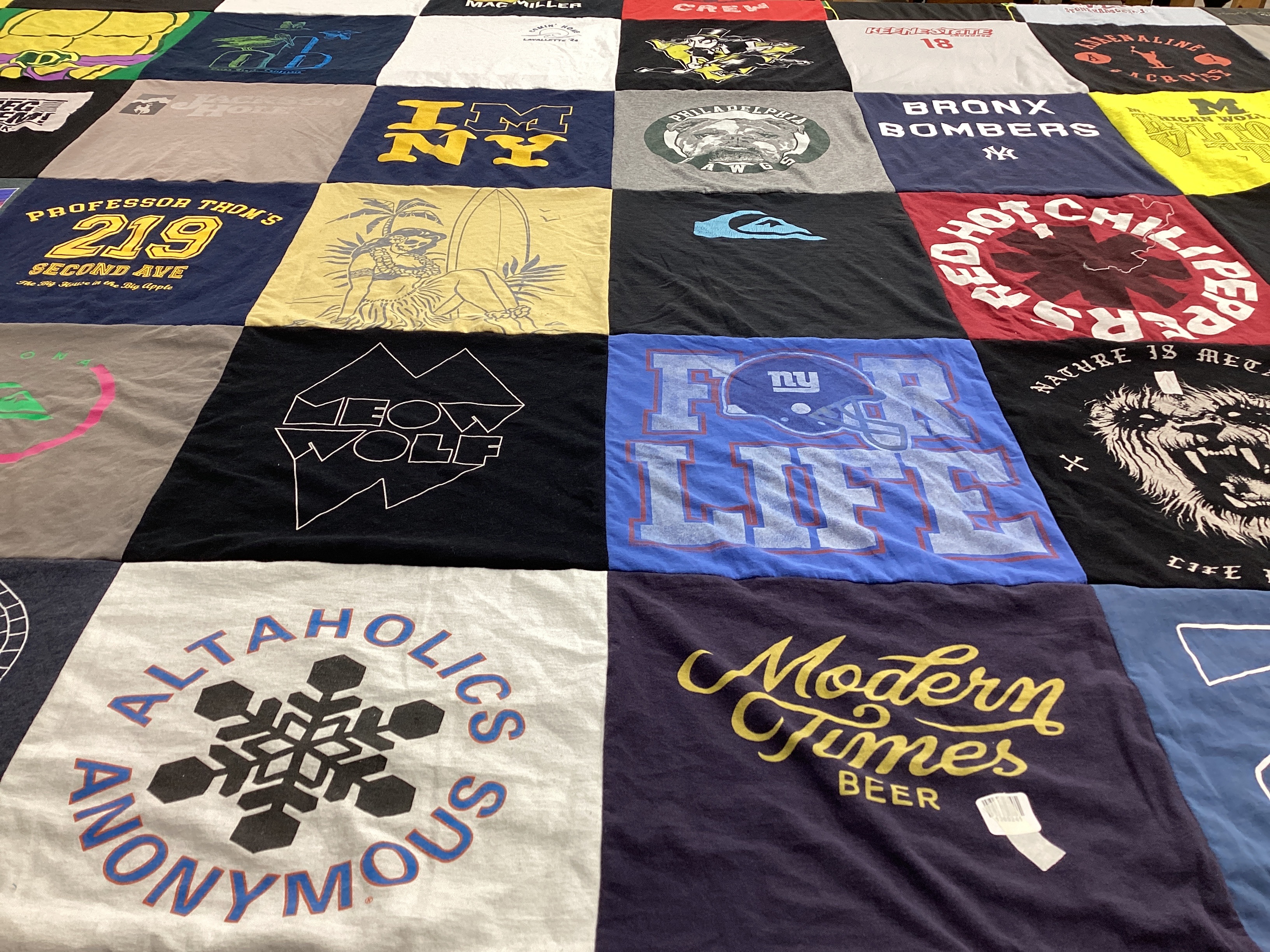 T-shirt quilt featuring new york giants by Riley from FL