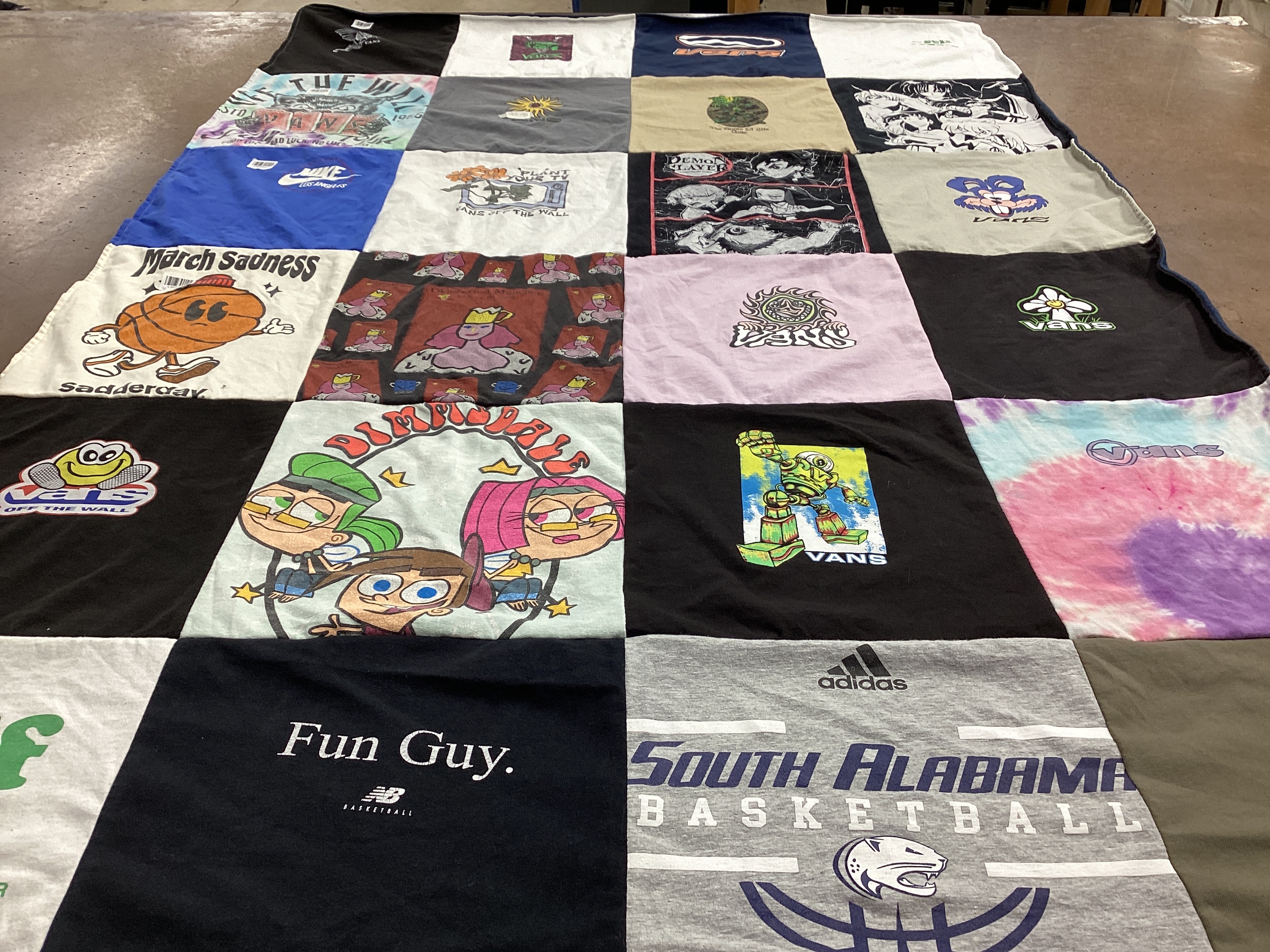 T-shirt quilt from south alabama university by Ernie from CA