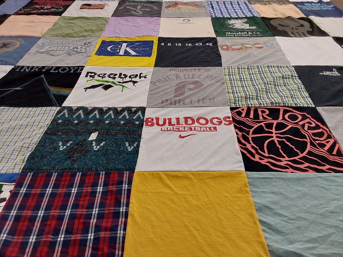T-shirt quilt featuring bulldogs basketball by Lori from GA