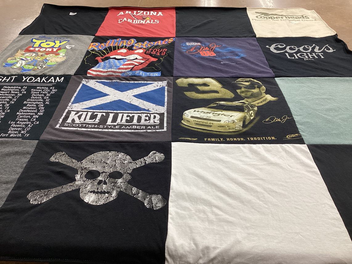 T-shirt quilt featuring arizona cardinals by Joyce from AZ