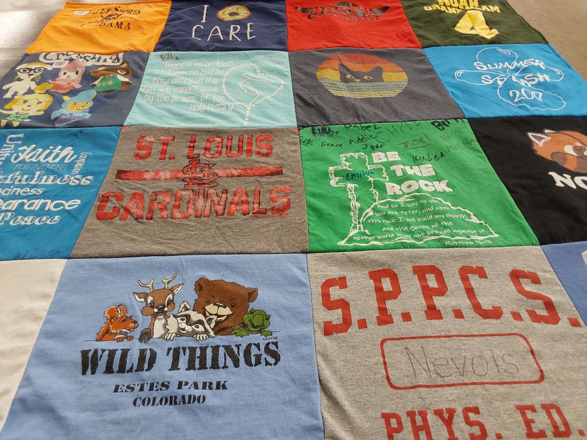 T-shirt quilt featuring st louis cardinals by Cathy from IL