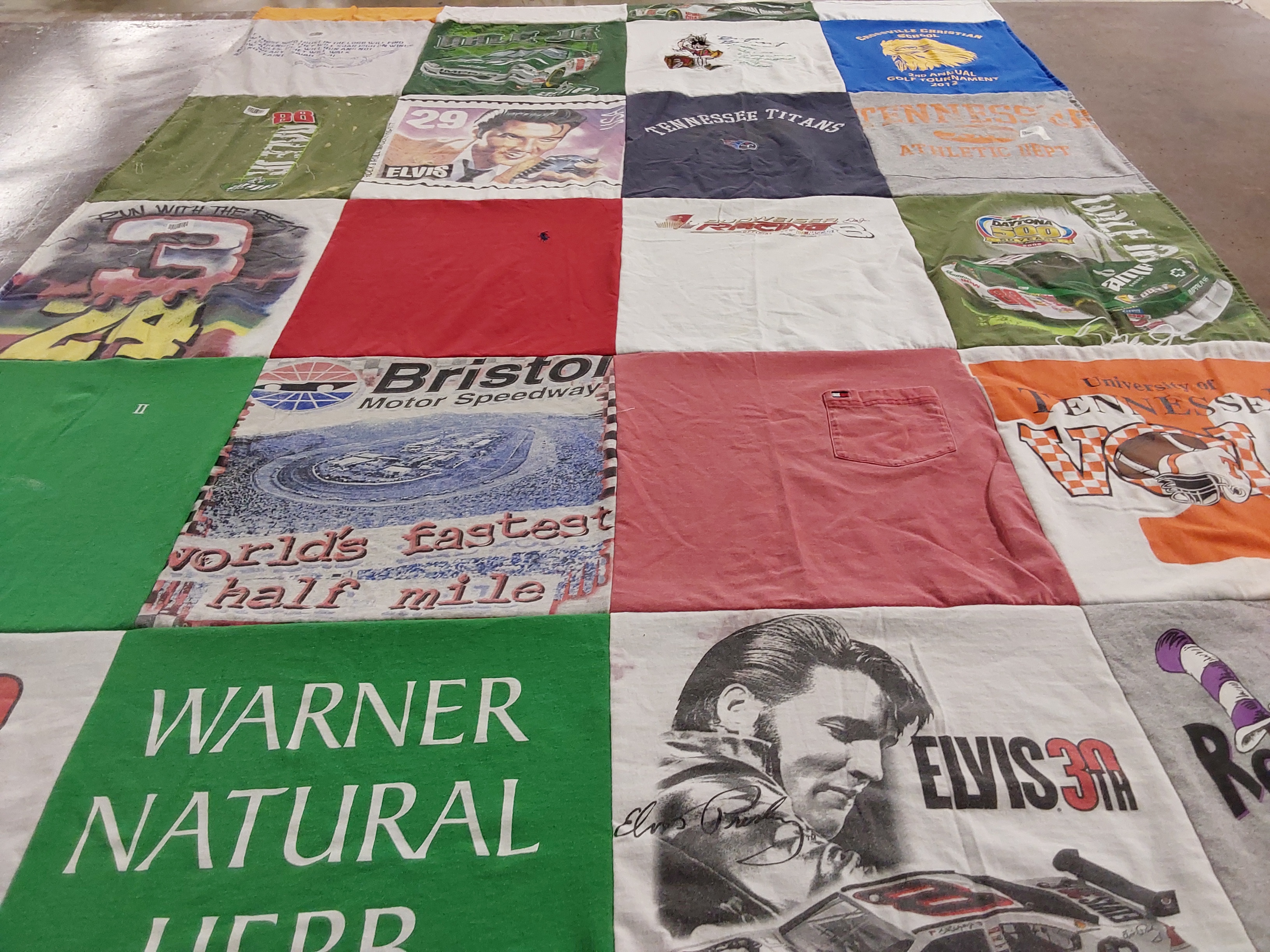 T-shirt quilt featuring tennessee titans by Christie from TN