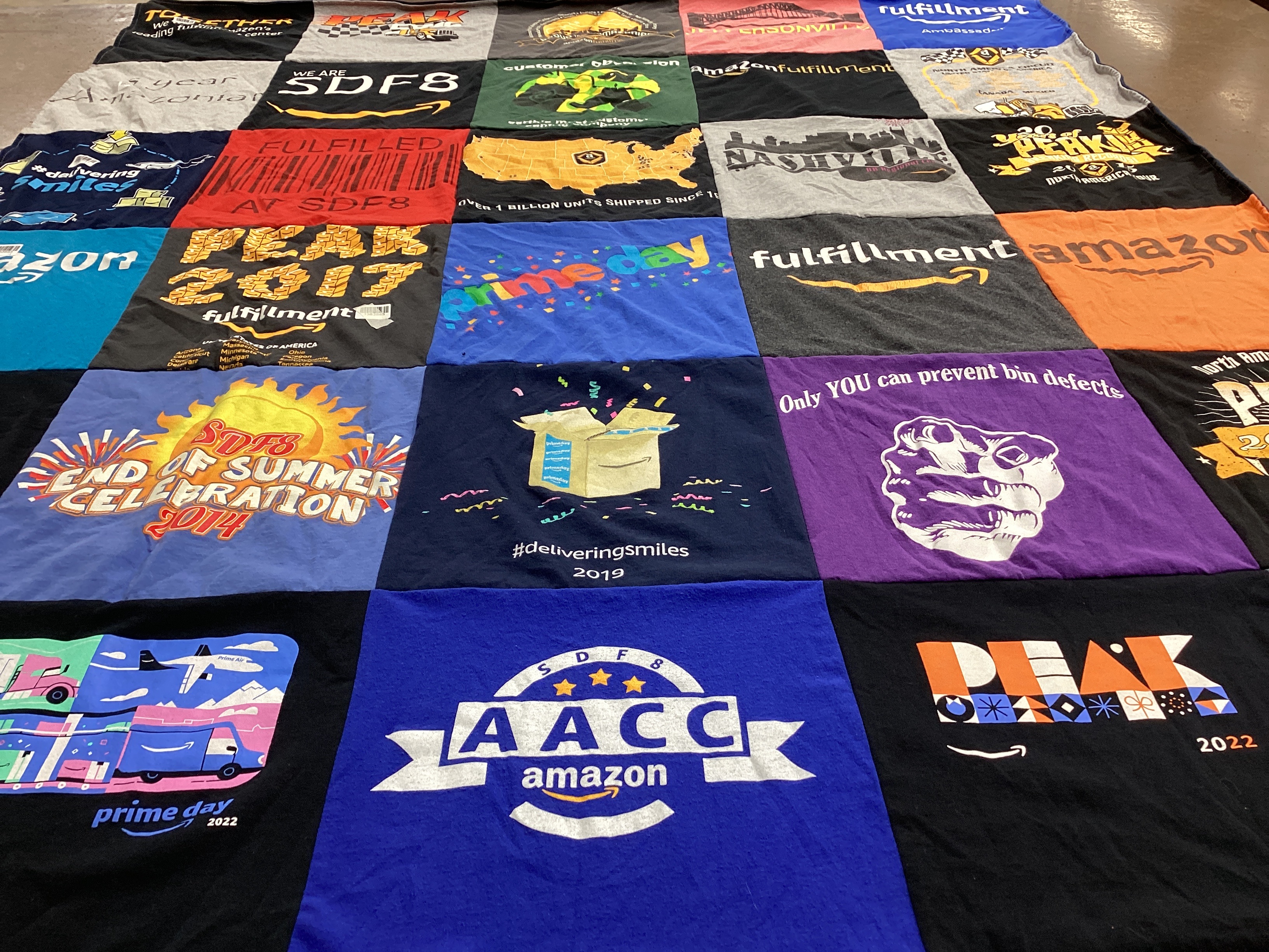 T-shirt quilt with logistics, delivery themes by JEFFREY from IN