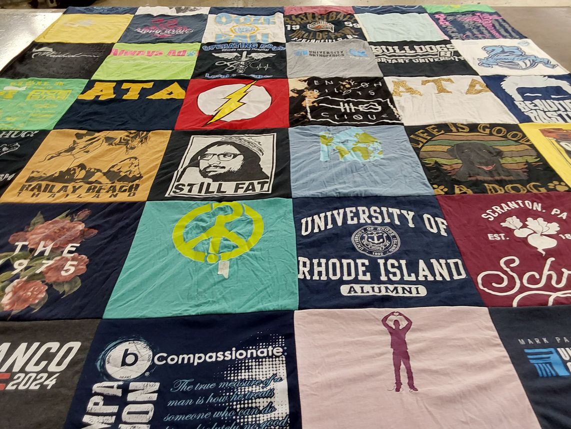 T-shirt quilt featuring bulldogs university by Celina  from RI
