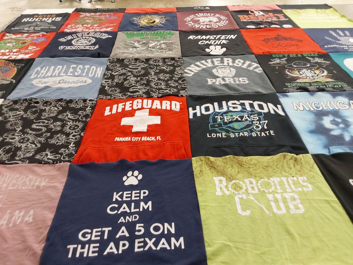 T-shirt quilt from university of venezia, university of paris by Erica from MI