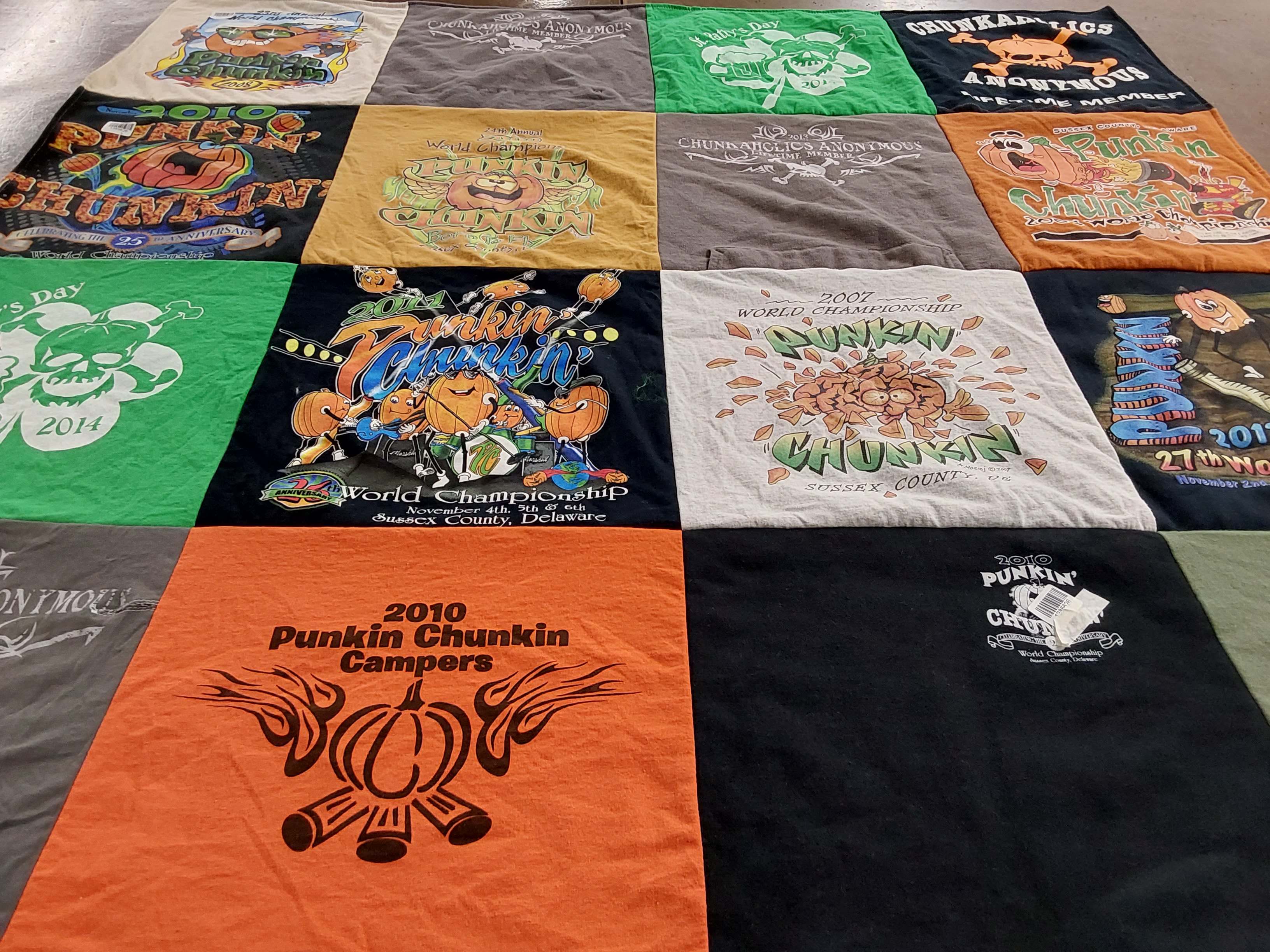 T-shirt quilt with pumpkin chunking, events themes by Carrie from MD