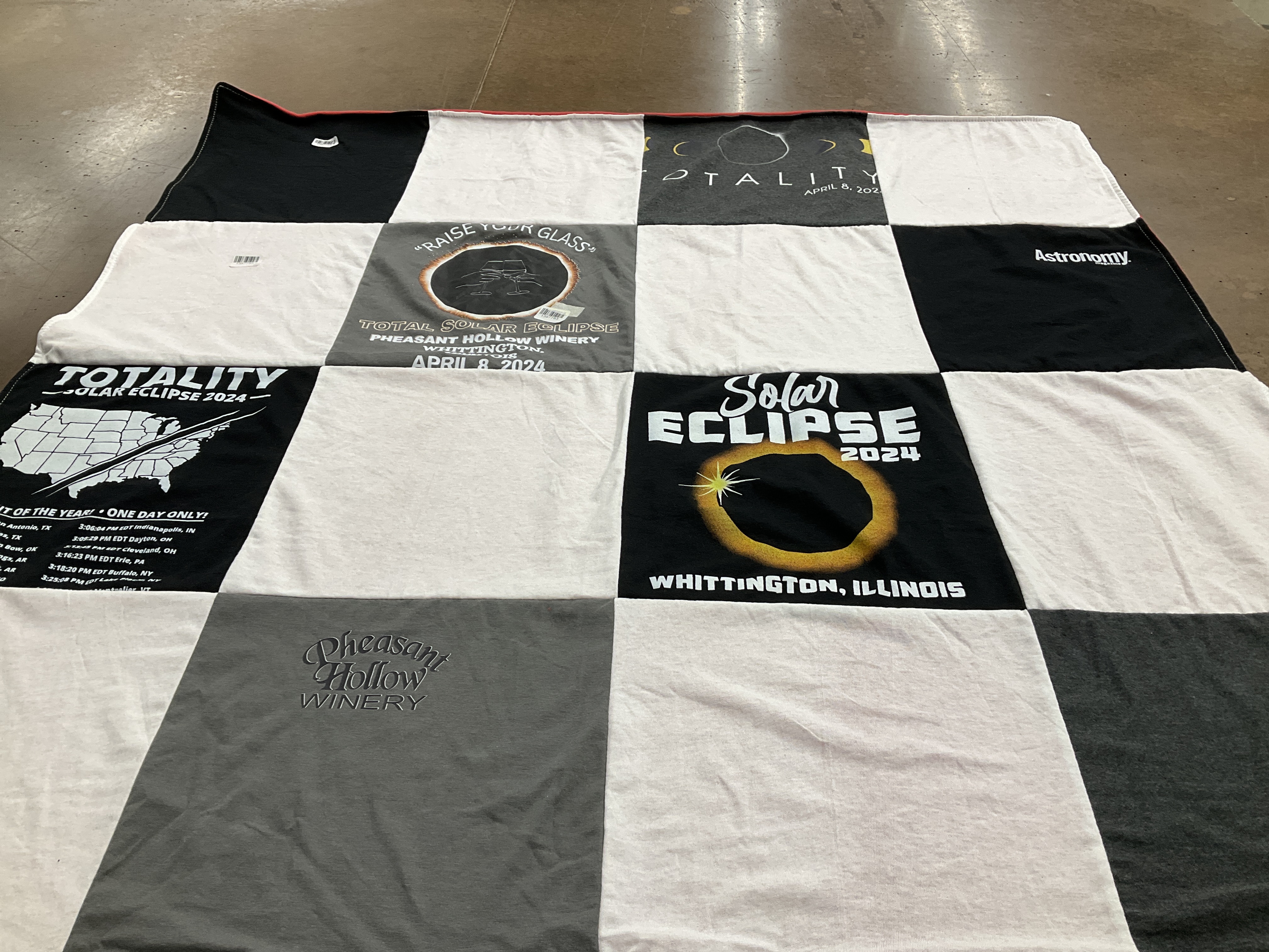 T-shirt quilt with astronomy, eclipses themes by Debbie from IL