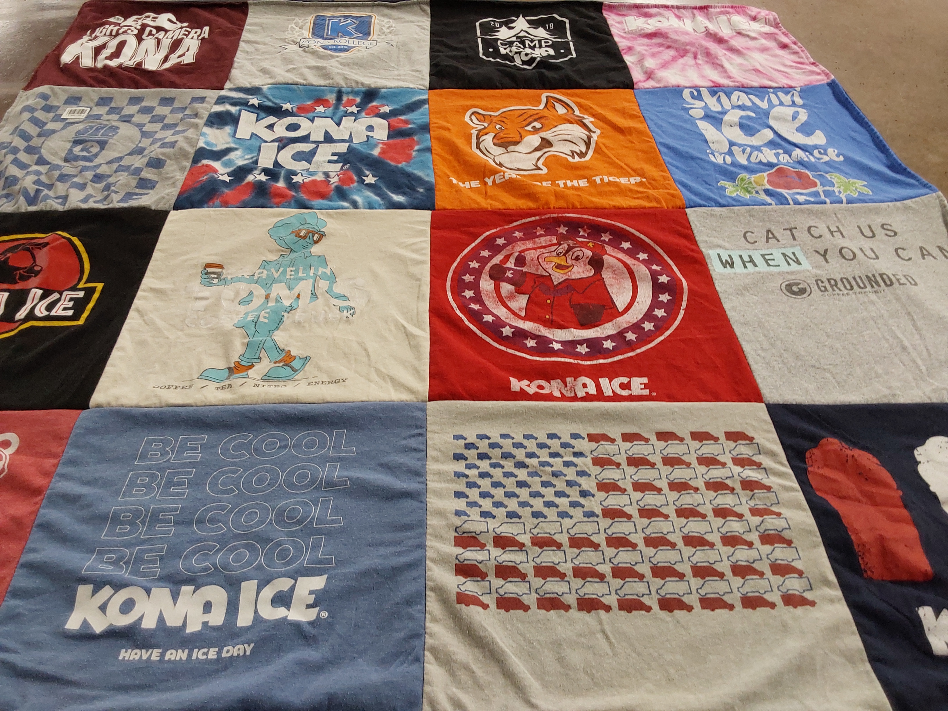 T-shirt quilt featuring tigers by Reed from KY
