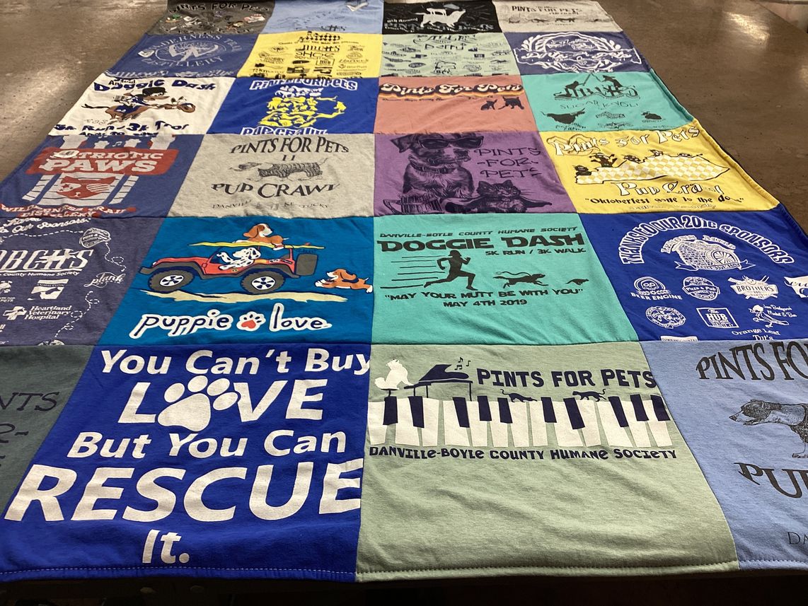 T-shirt quilt with pets, animals themes by Kristen from KY