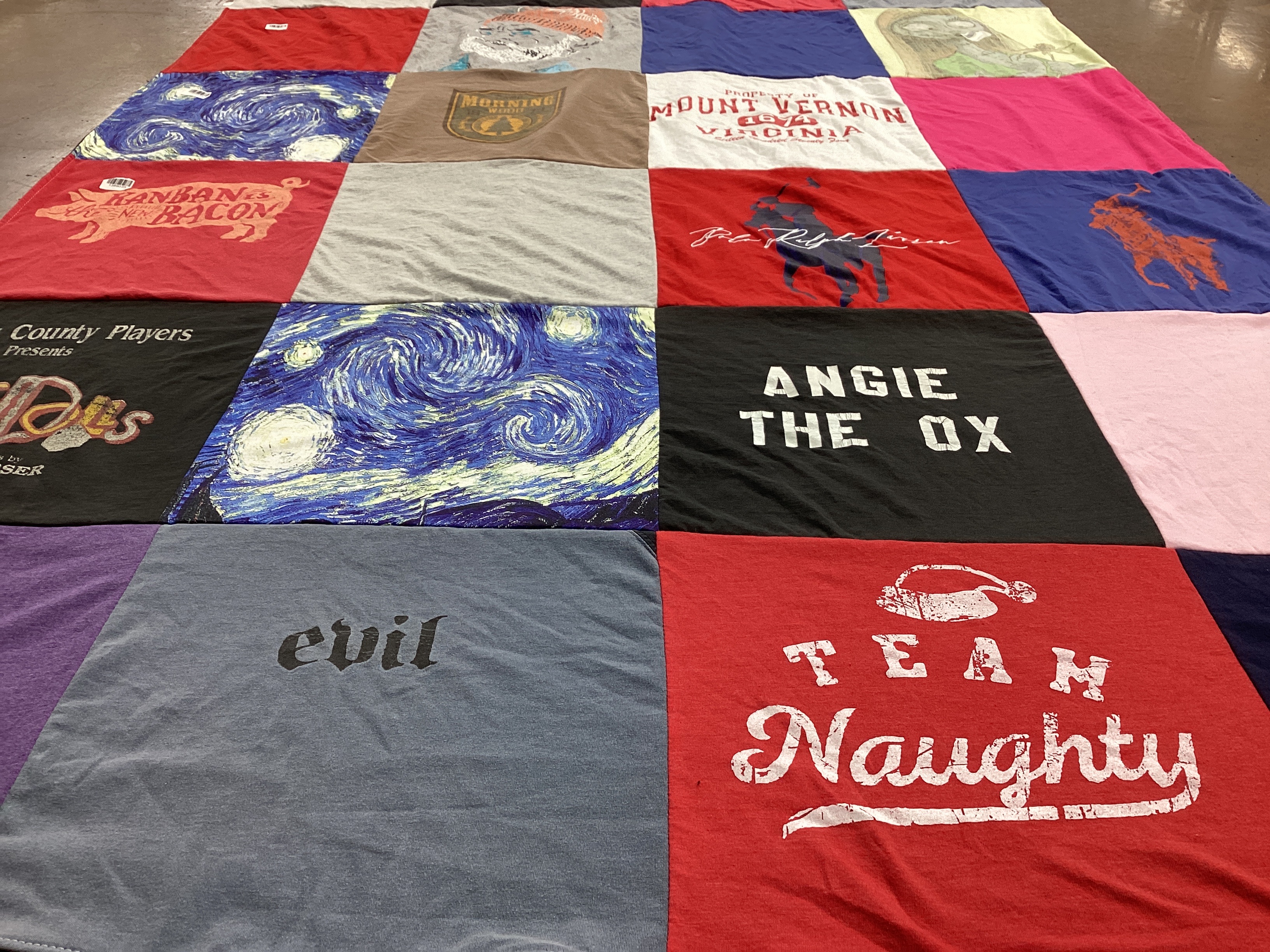 T-shirt quilt from mount vernon university by Shannon from TN
