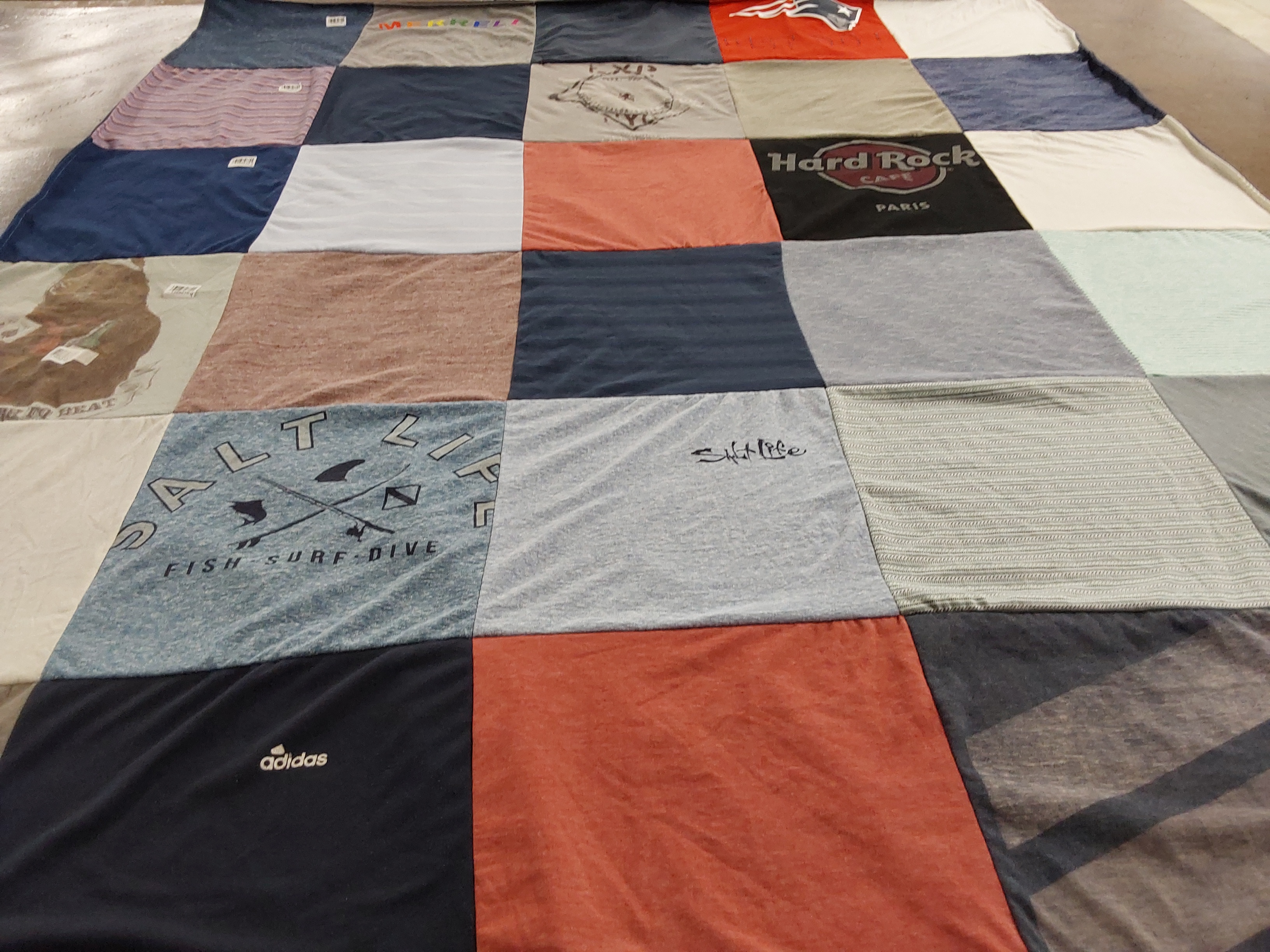 T-shirt quilt with surfing, fishing themes by Rebecca from MA