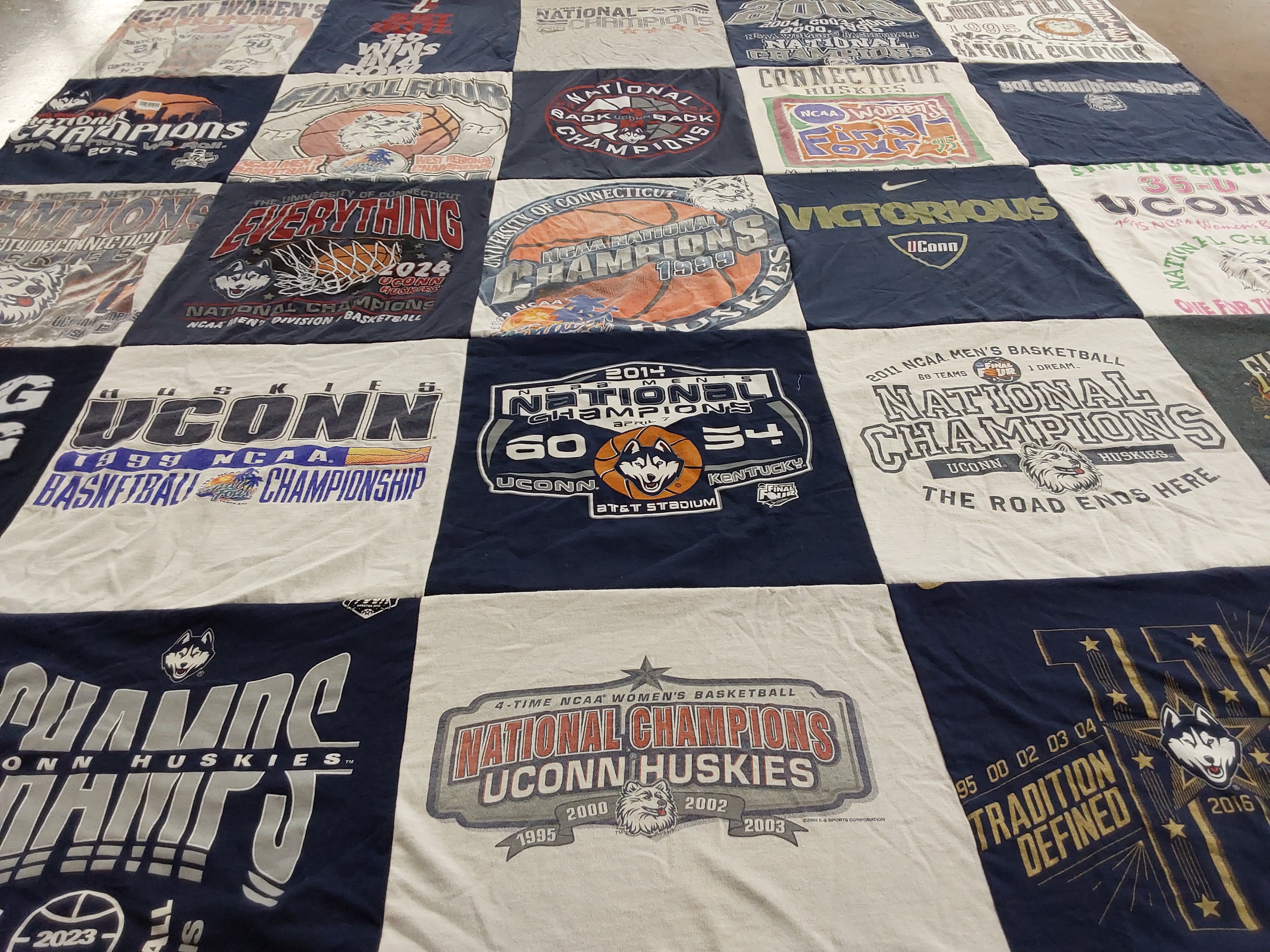 T-shirt quilt featuring uconn huskies by Carla from CT