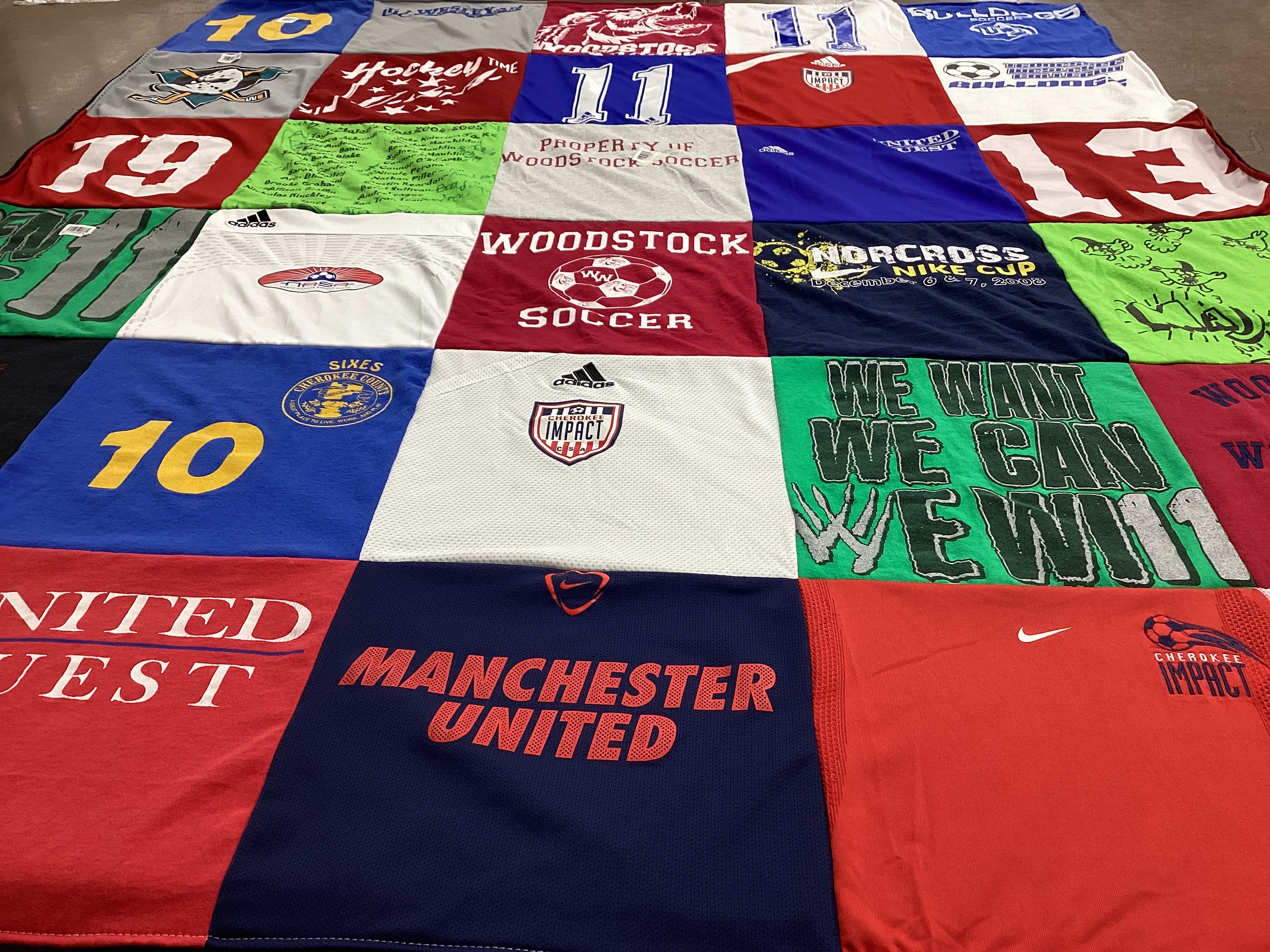 T-shirt quilt featuring manchester united football club by Sandra from GA