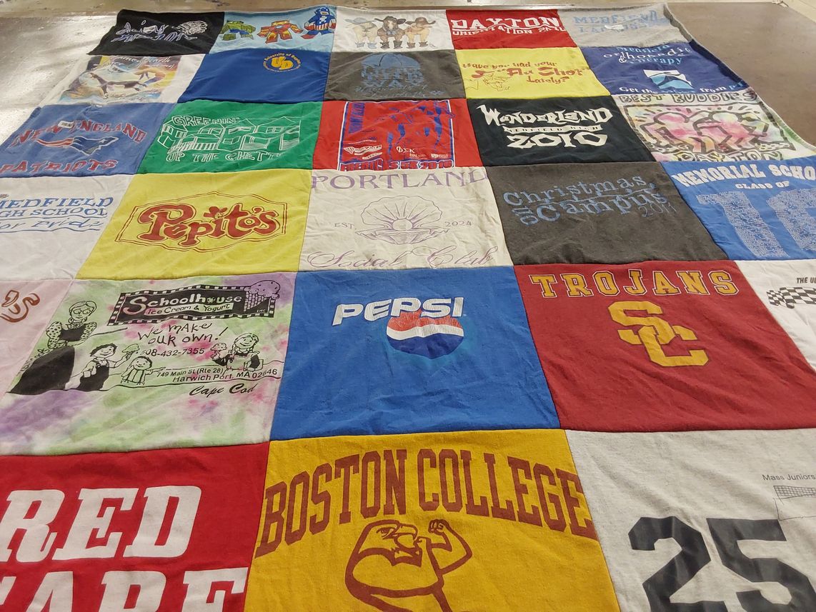 T-shirt quilt featuring new england patriots, usc trojans by Chelsea from MA