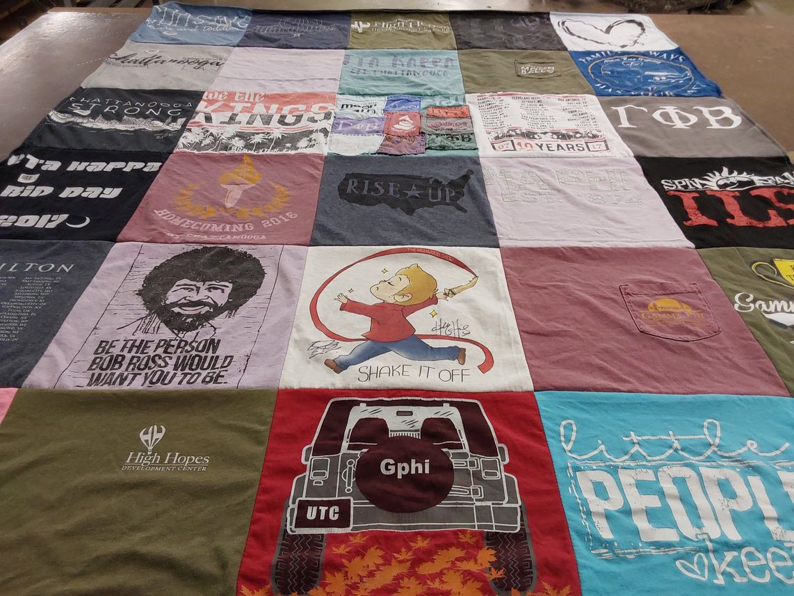 T-shirt quilt from university of tennessee at chattanooga by Mackenzie from TN
