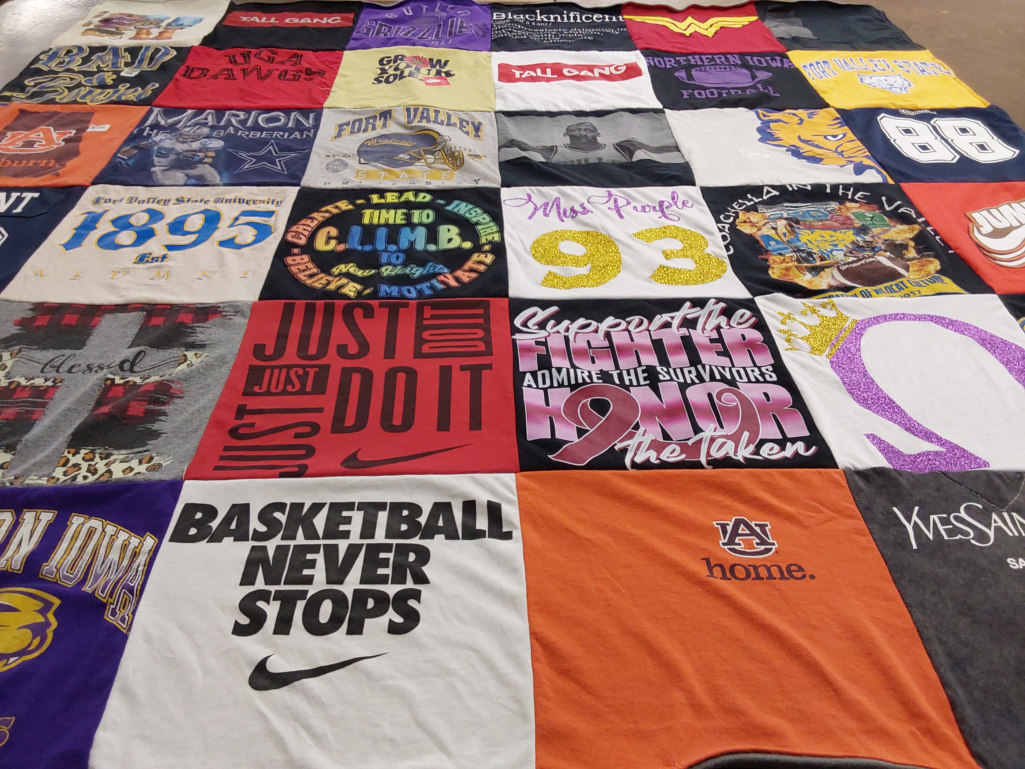T-shirt quilt featuring northern iowa football, grizzlies by Royeese from GA