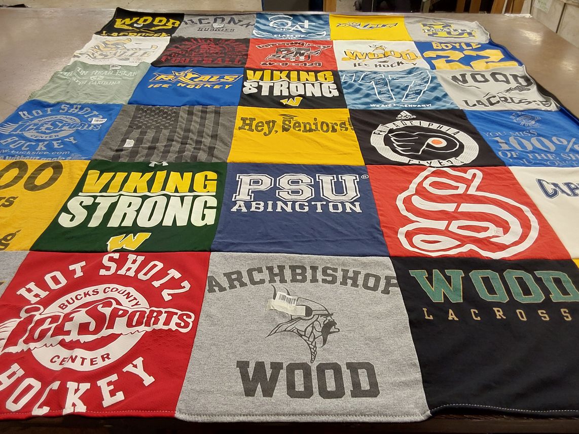 T-shirt quilt featuring philadelphia flyers by Leslie from PA