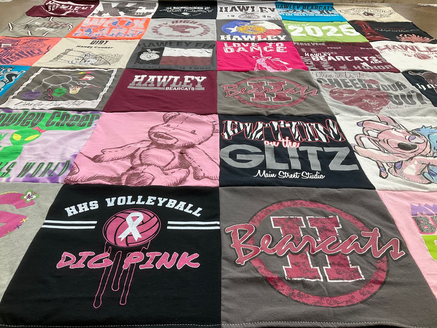 T-shirt quilt featuring hawley bearcats by Natali from TX