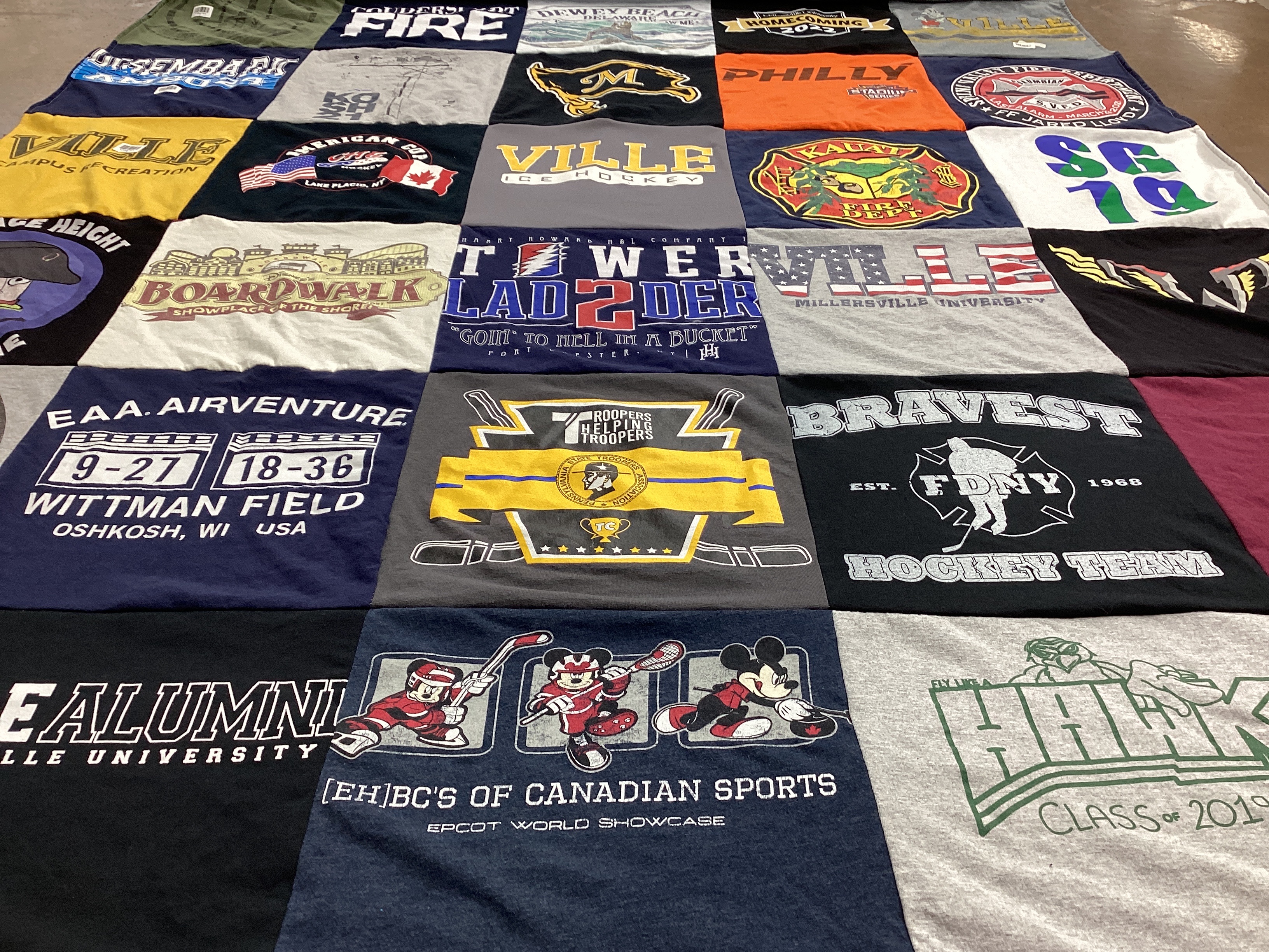 T-shirt quilt featuring hockey team by Travis from DE