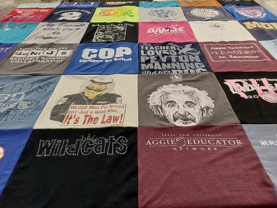 T-shirt quilt featuring wildcats by Kelley from TX