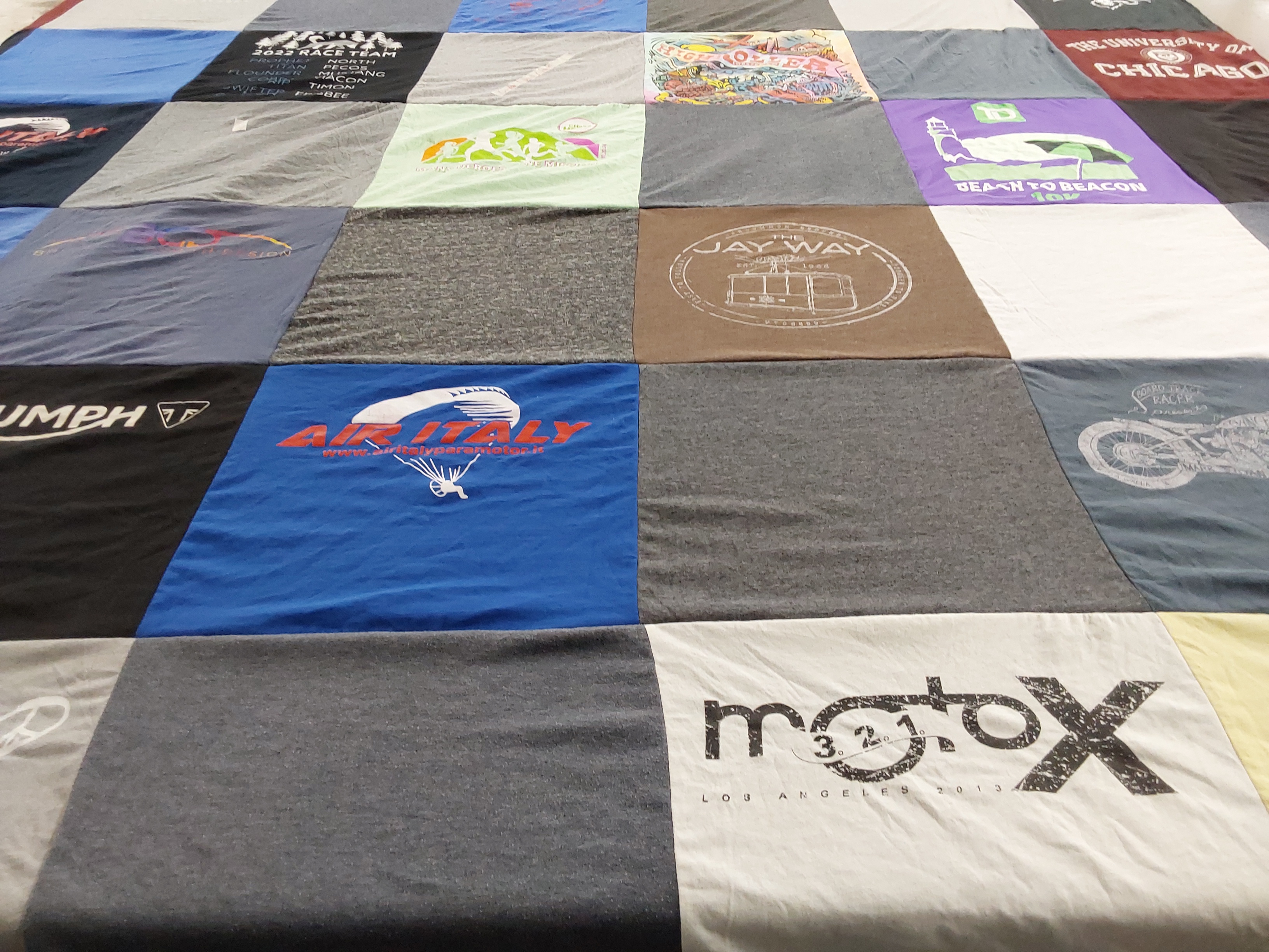 T-shirt quilt from university of chicago by Jay from NH