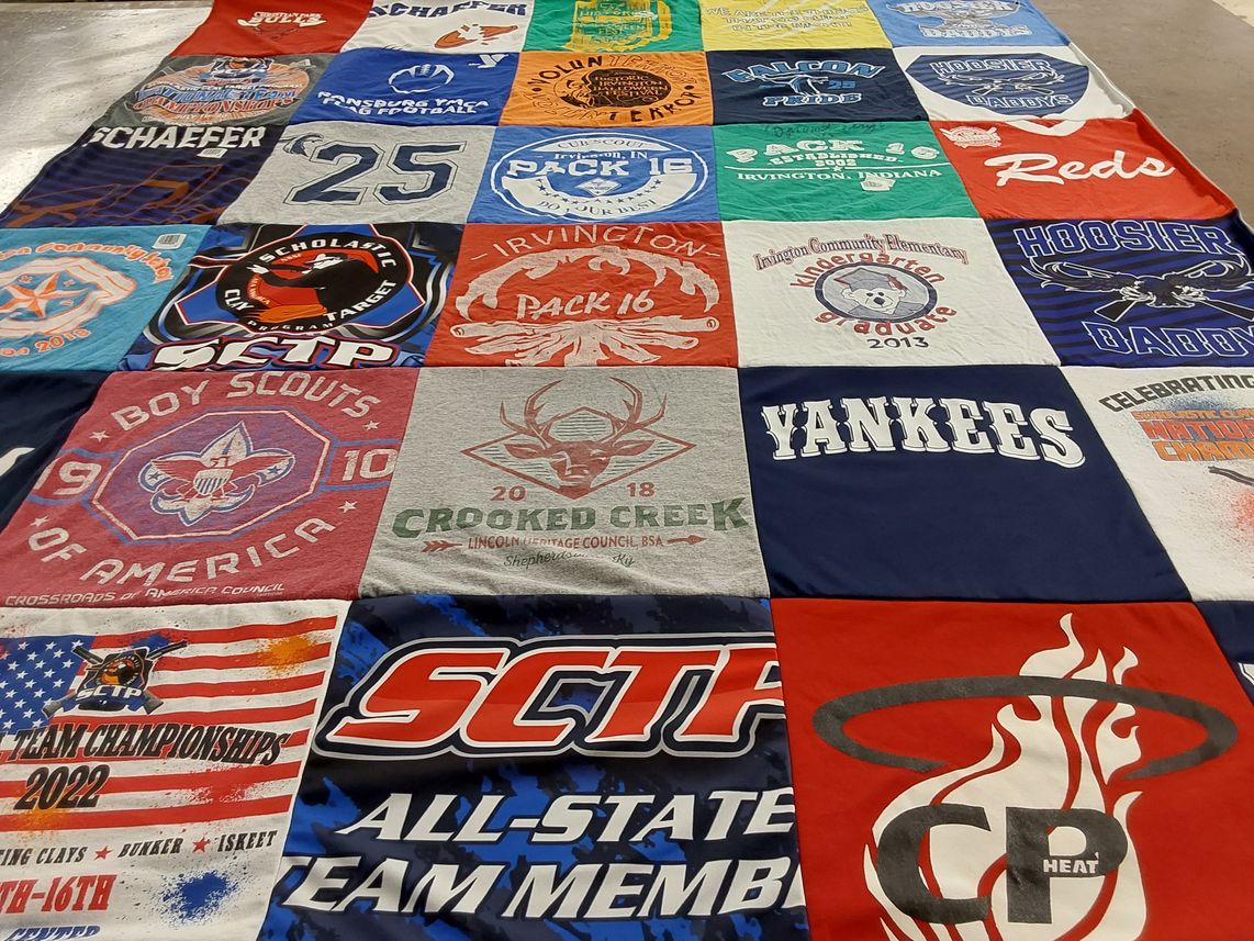 T-shirt quilt featuring yankees, reds by Juliana from IN