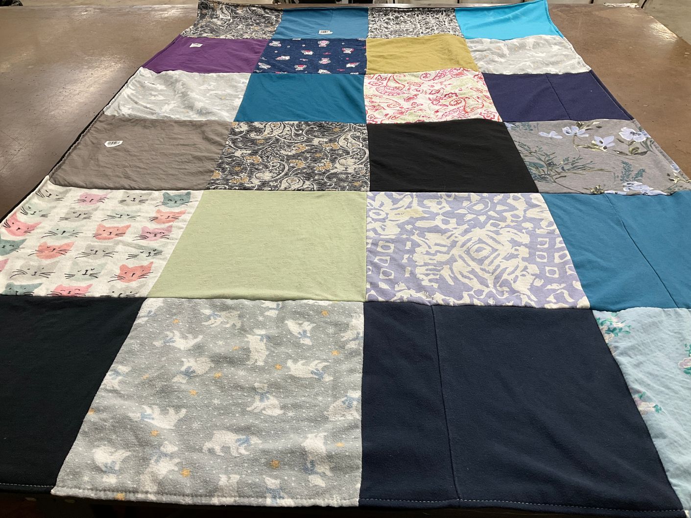 T-shirt quilt with animals, nature themes by Jessica from MD