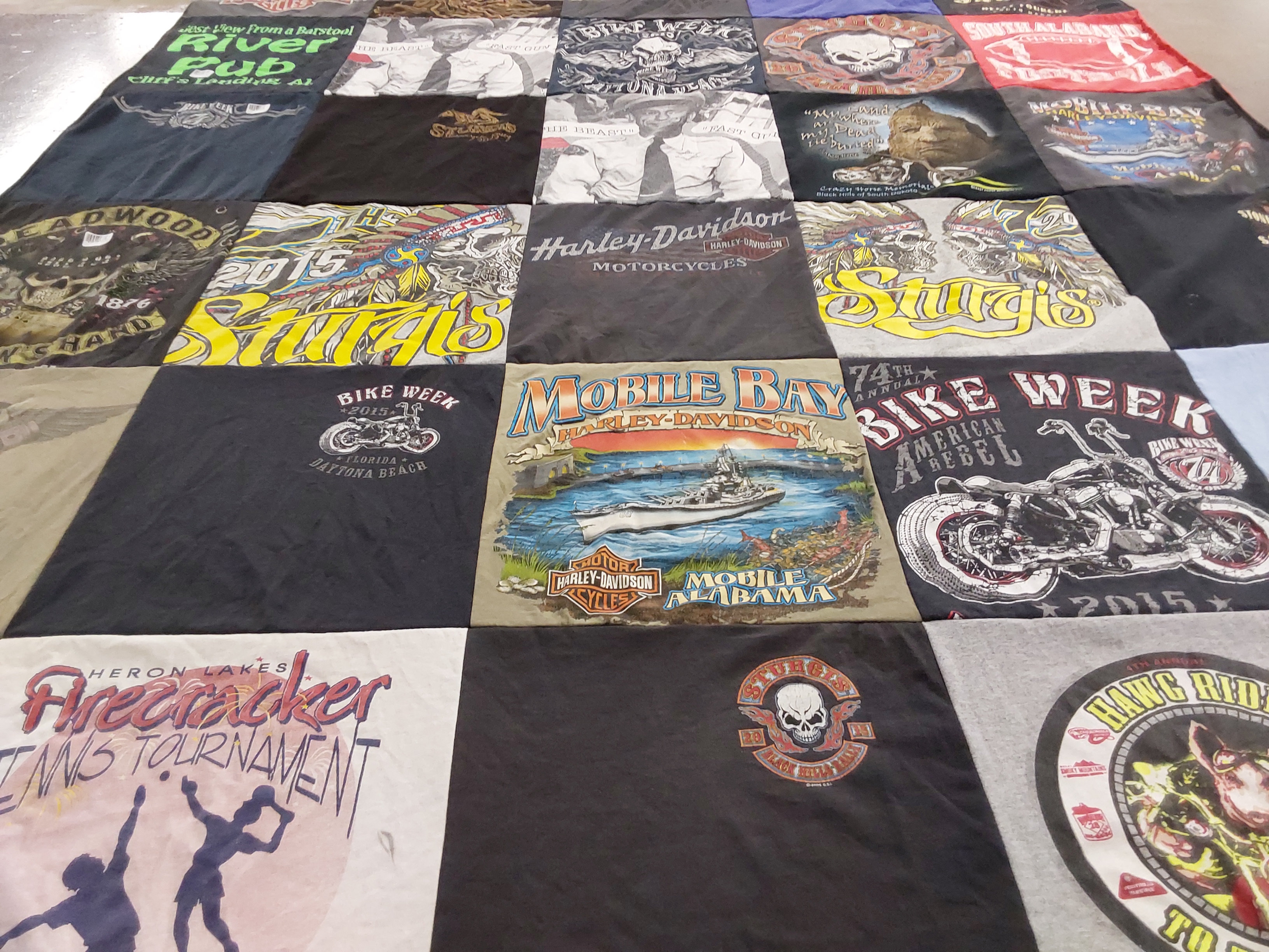 T-shirt quilt with motorcycles, biking themes by Steve from AL