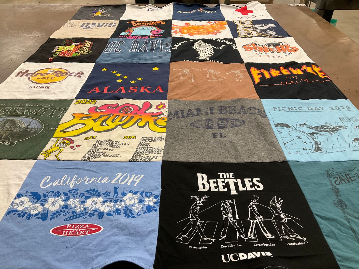 T-shirt quilt from university of california davis by Hannah from CA