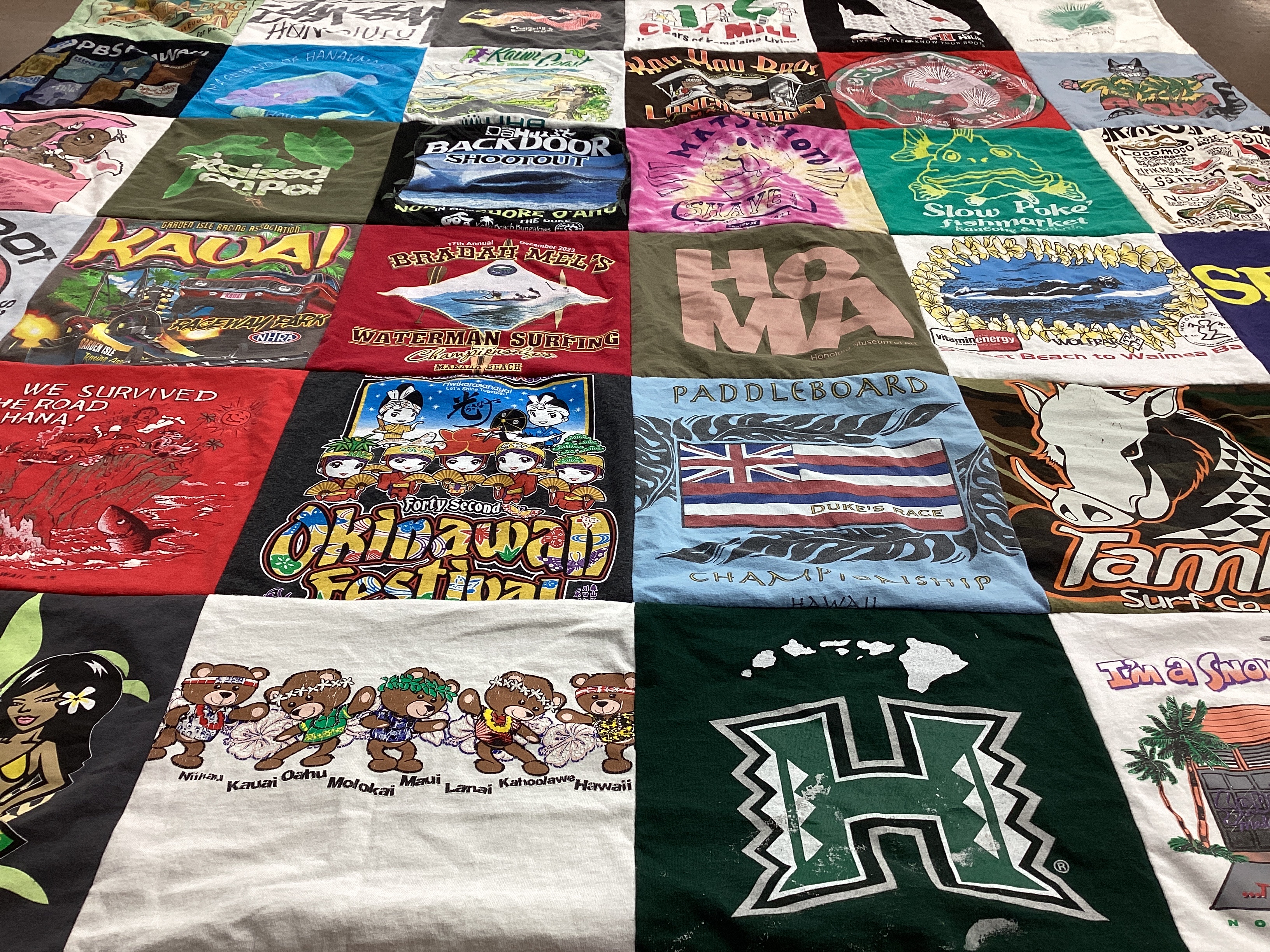 T-shirt quilt from university of hawaii by John from HI