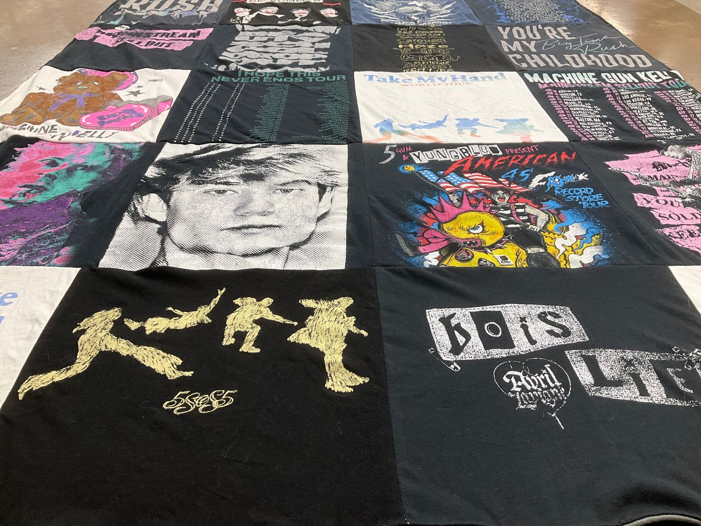T-shirt quilt with music, concerts themes by patricia from PA