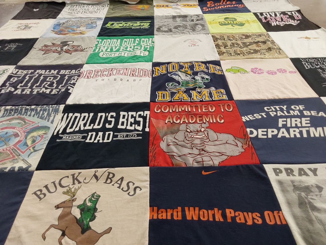 T-shirt quilt from florida gulf coast university by Ana from FL