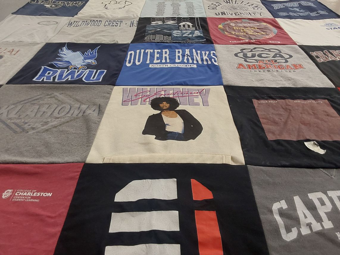 T-shirt quilt from rhode island university, college of charleston by Linda from CT