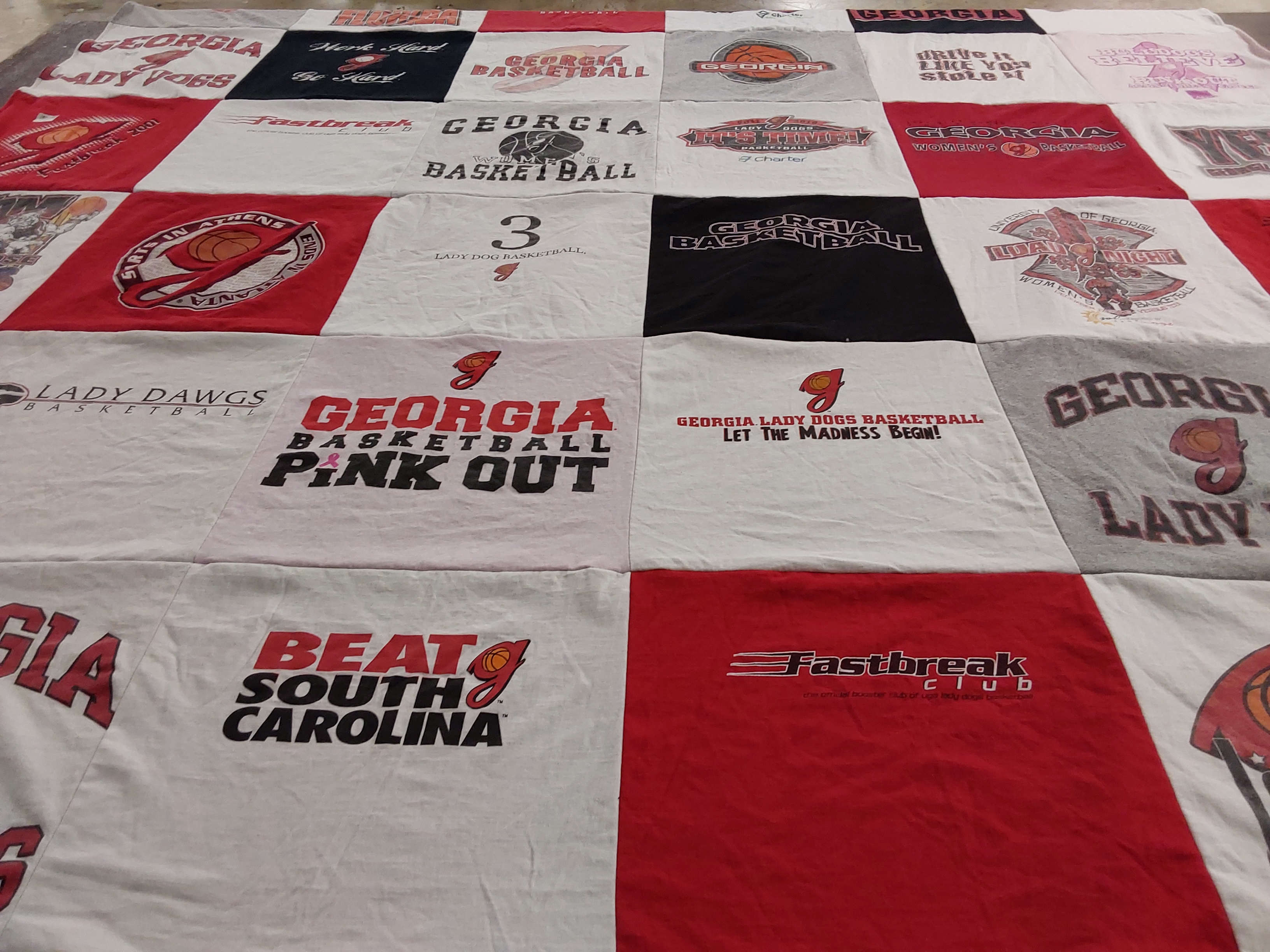 T-shirt quilt featuring georgia lady dogs basketball, georgia basketball by Jonathan from GA