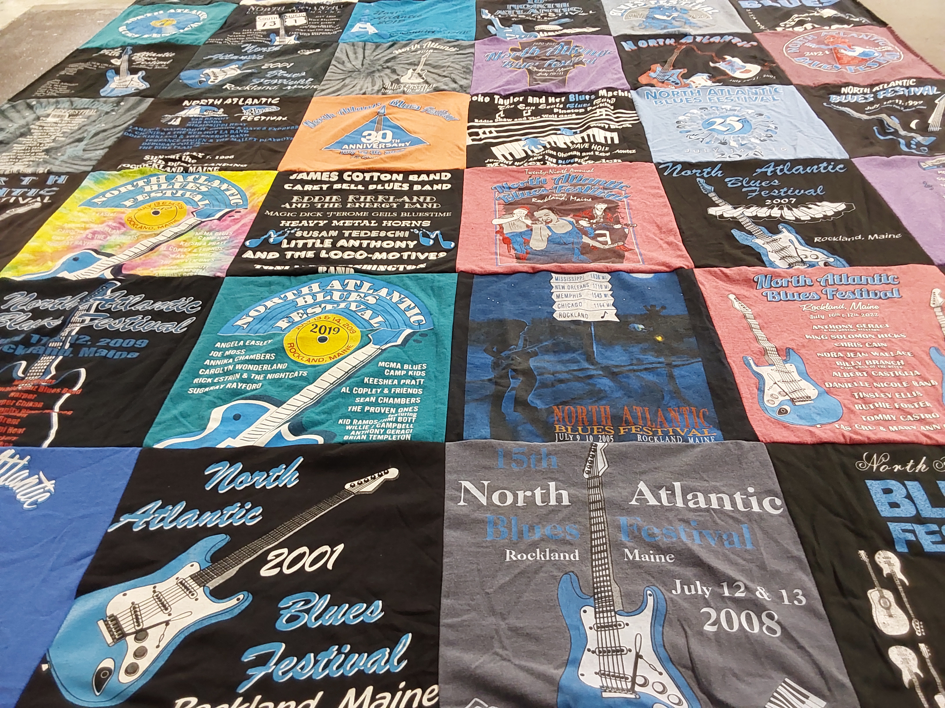 T-shirt quilt with music, blues themes by PAUL from ME