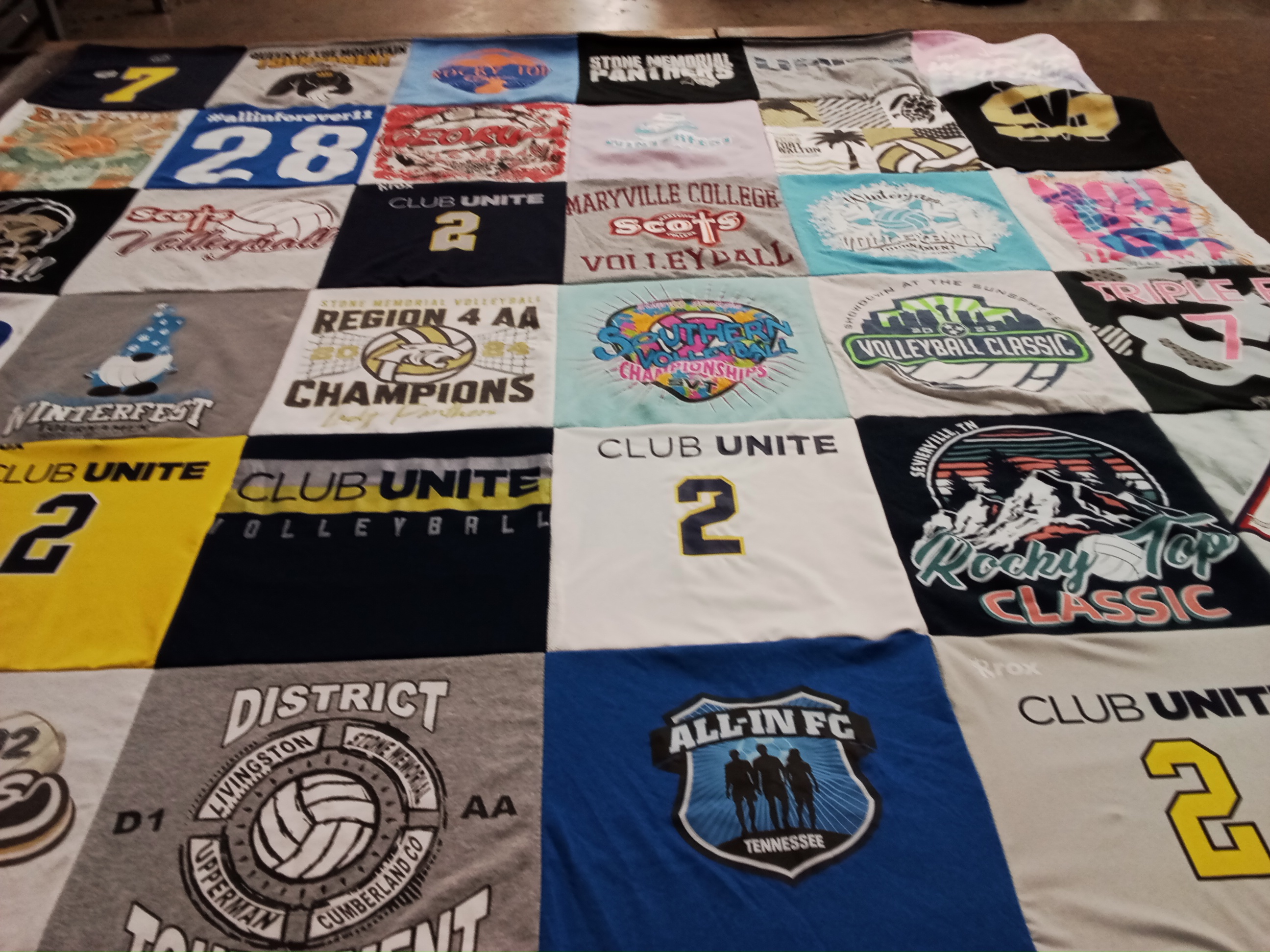 T-shirt quilt from maryville college by Heather from TN
