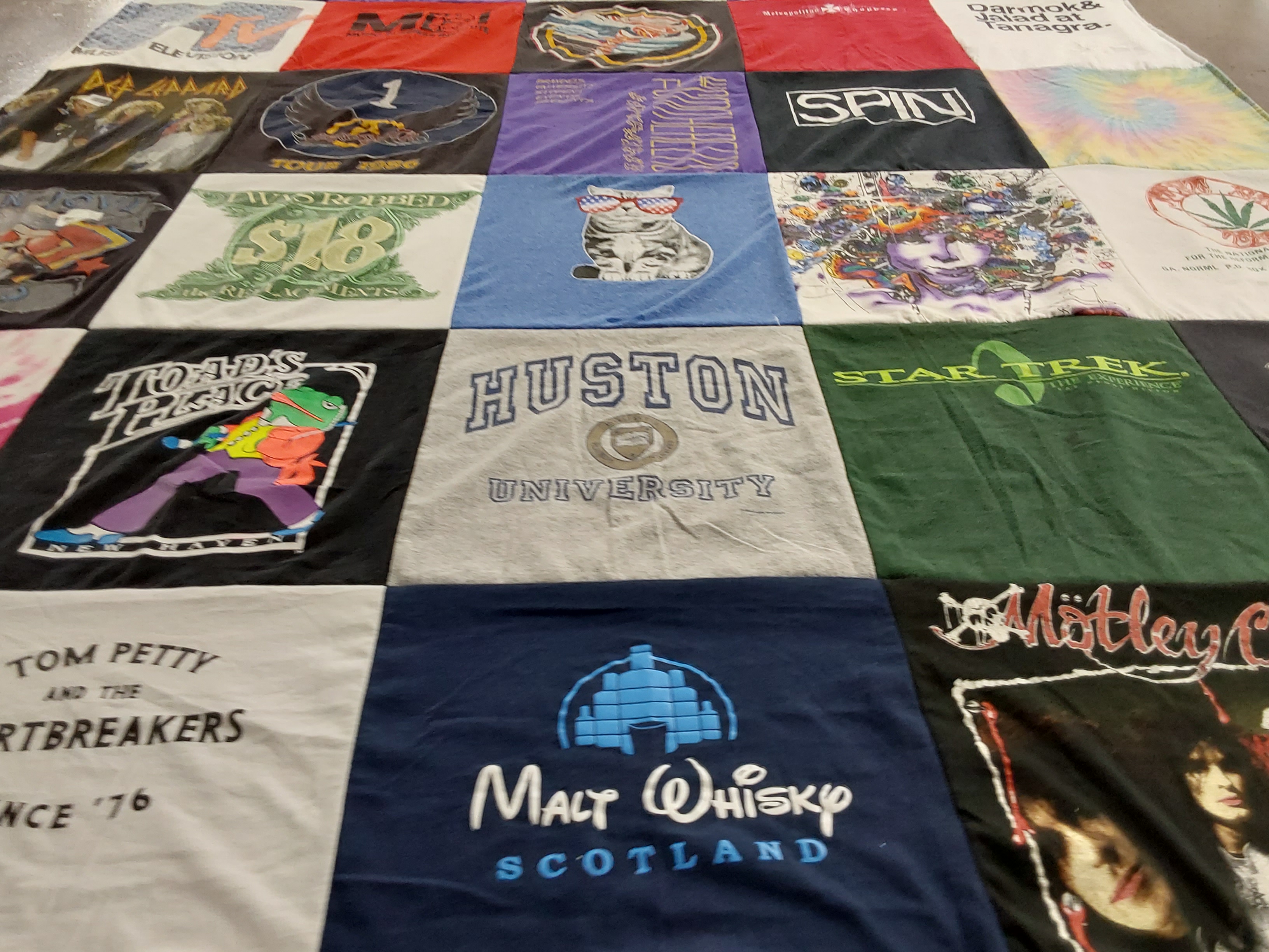 T-shirt quilt from huston university by Cassie from NC