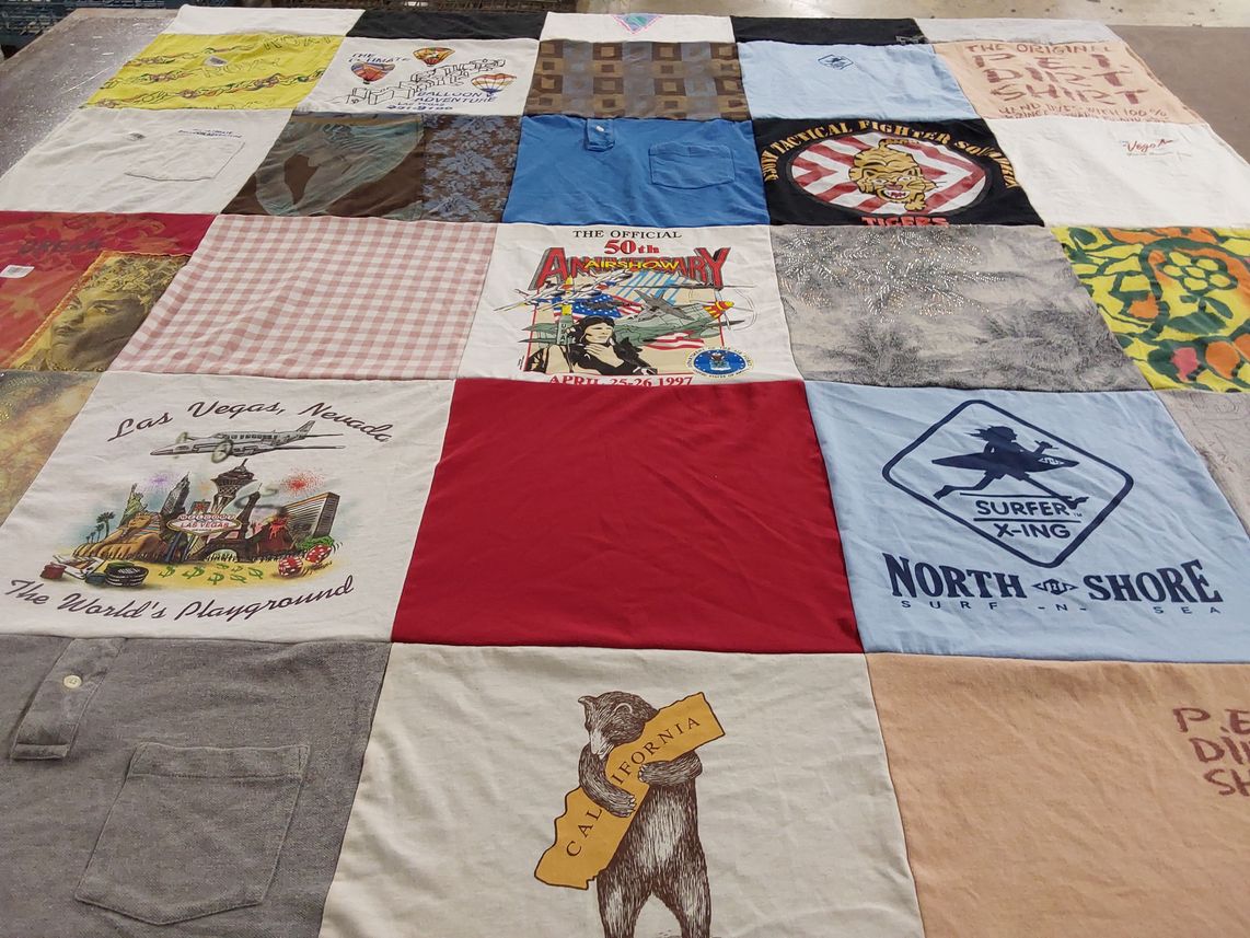 T-shirt quilt with travel, surfing themes by Akiko from NV