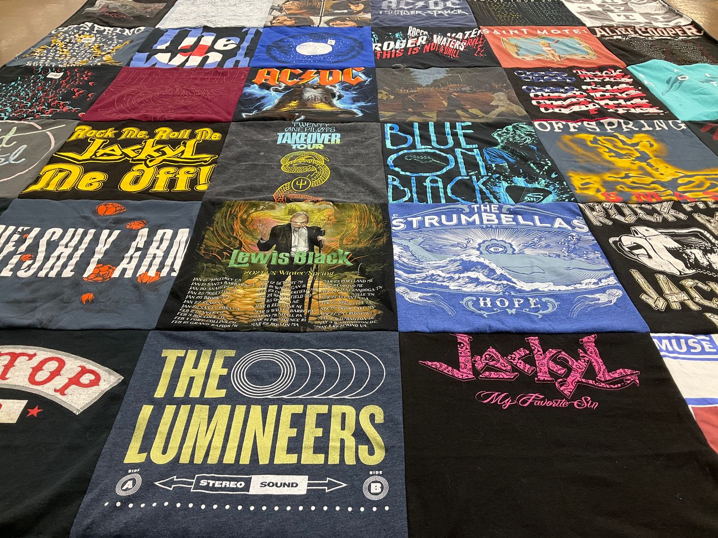 T-shirt quilt with music, concerts themes by Jeanne from IL