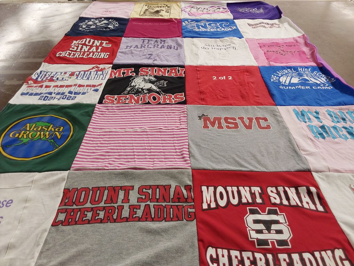 T-shirt quilt from mount sinai high school, new york state university at stony brook by Kimberly from FL